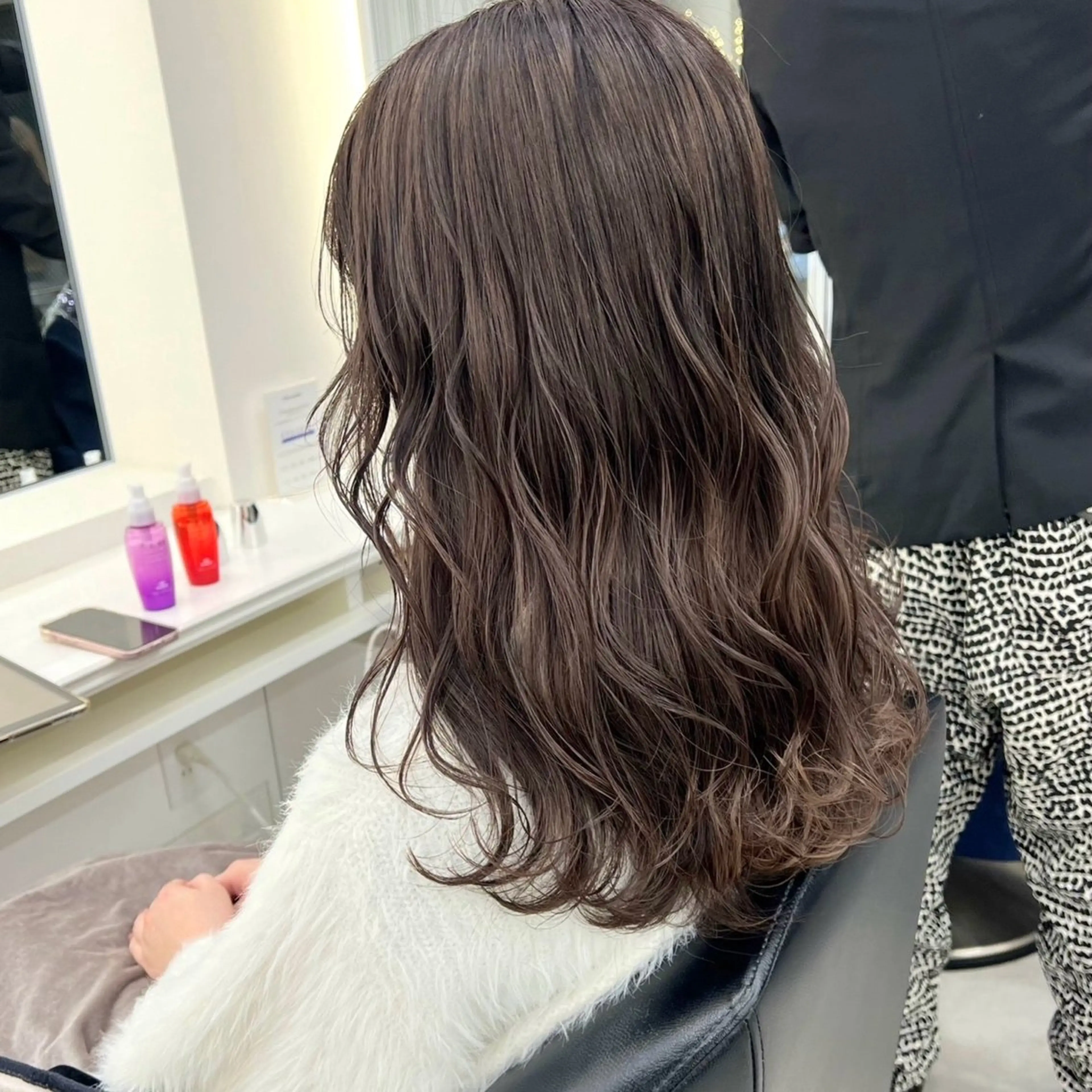 ロング カラー カット ヘアカラー トリートメント ParveMix 🪽鳥取彩花のヘアスタイル