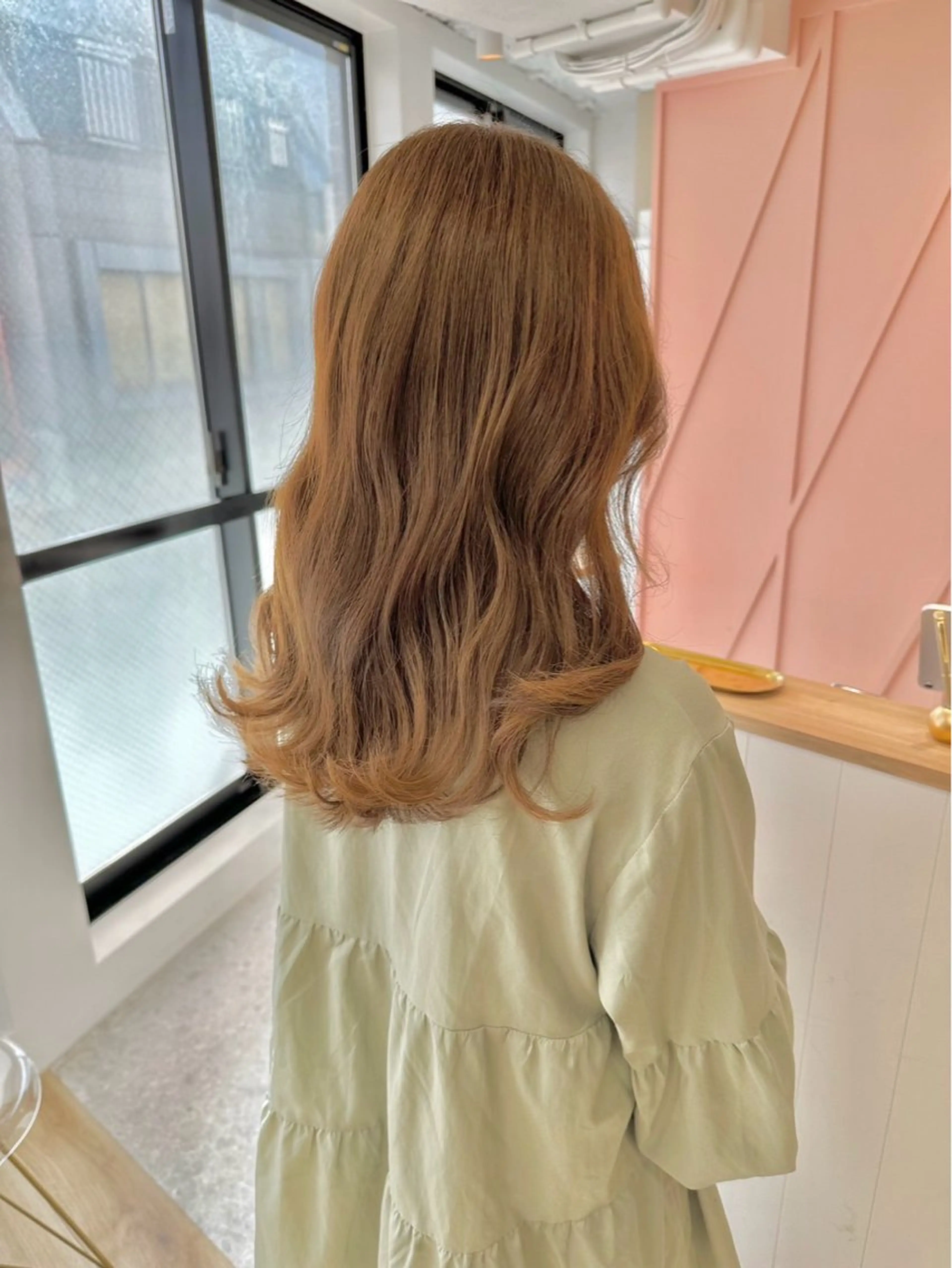 カラー ベージュカラー ブリーチ ヘアカラー a. ririのヘアスタイル