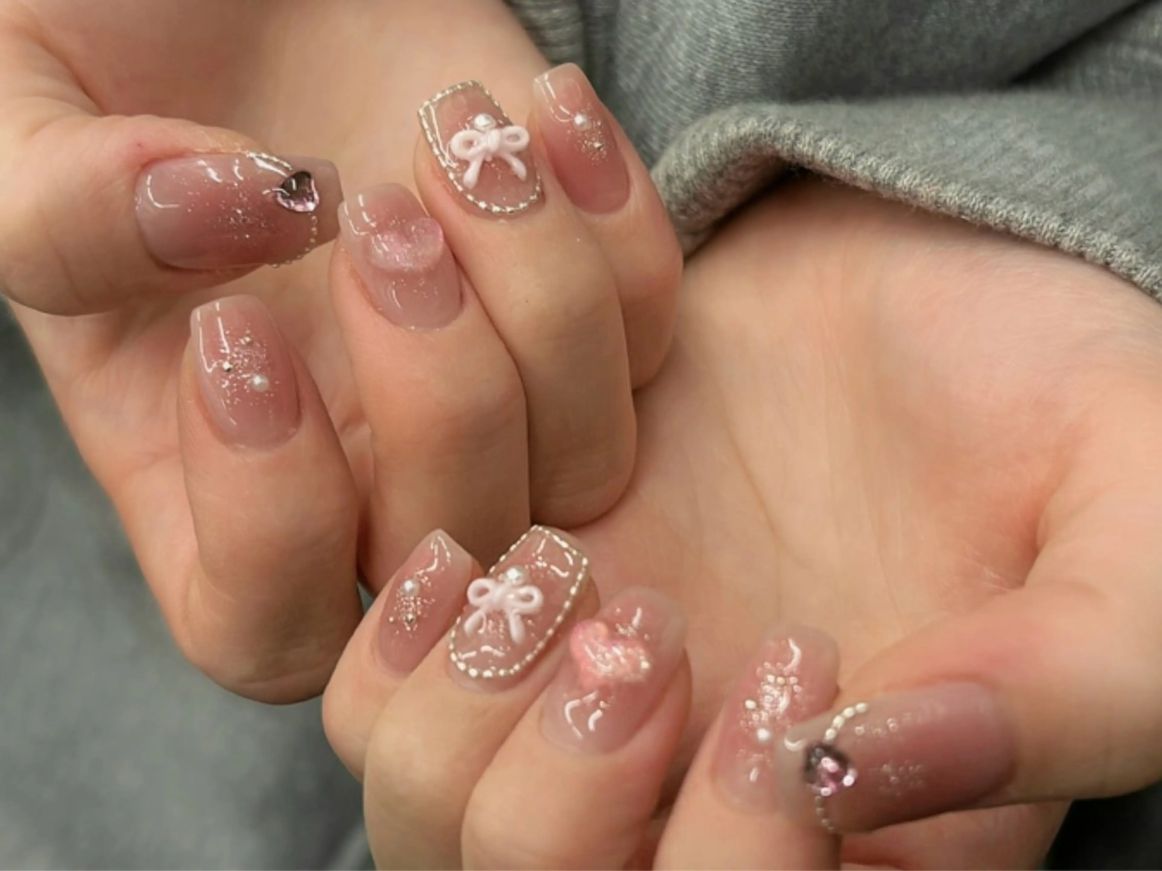 ネイル ハンドネイル Protea きぬがわ らむのネイルデザイン