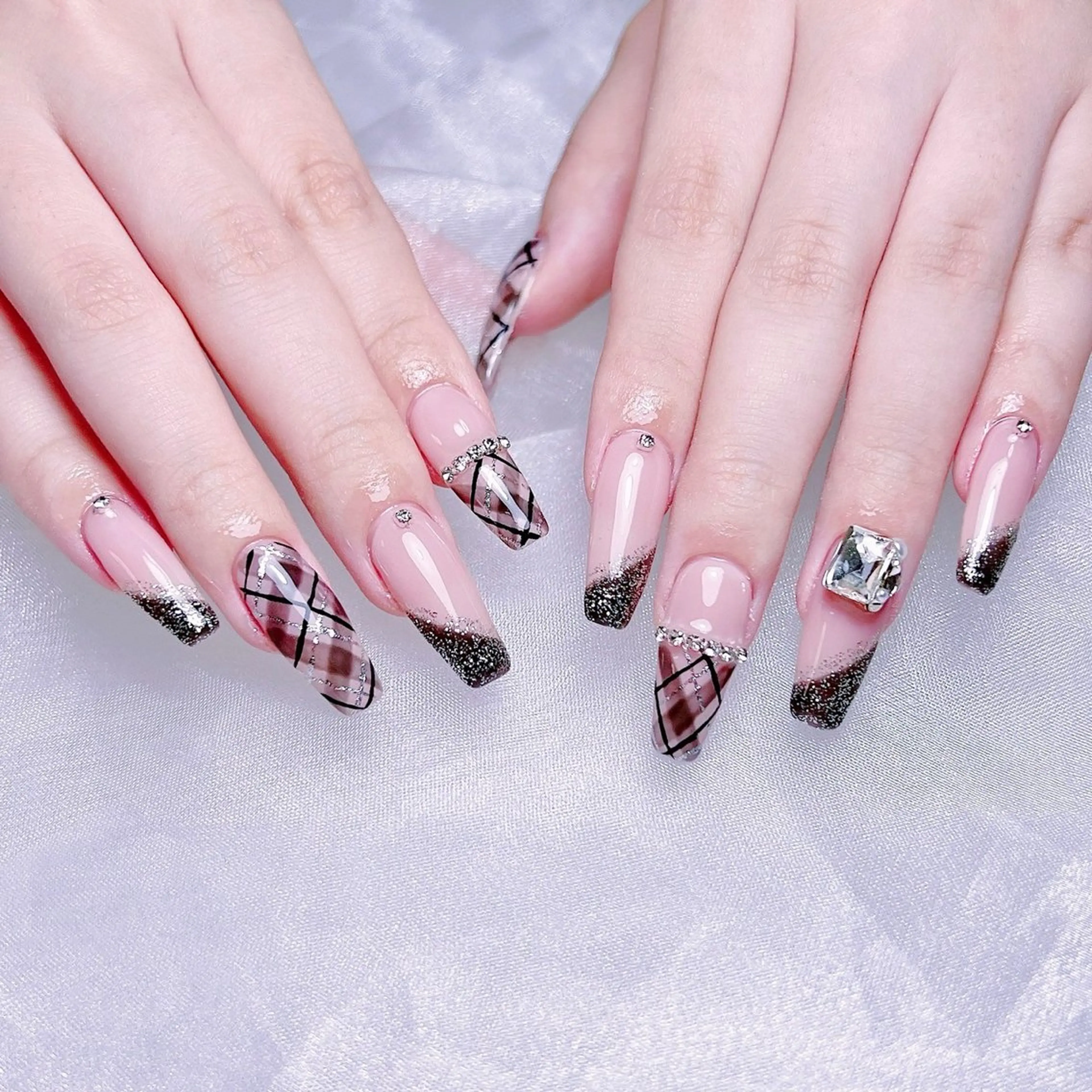 ネイル ハンドネイル 🤎Yun nail salon🤎のネイルデザイン