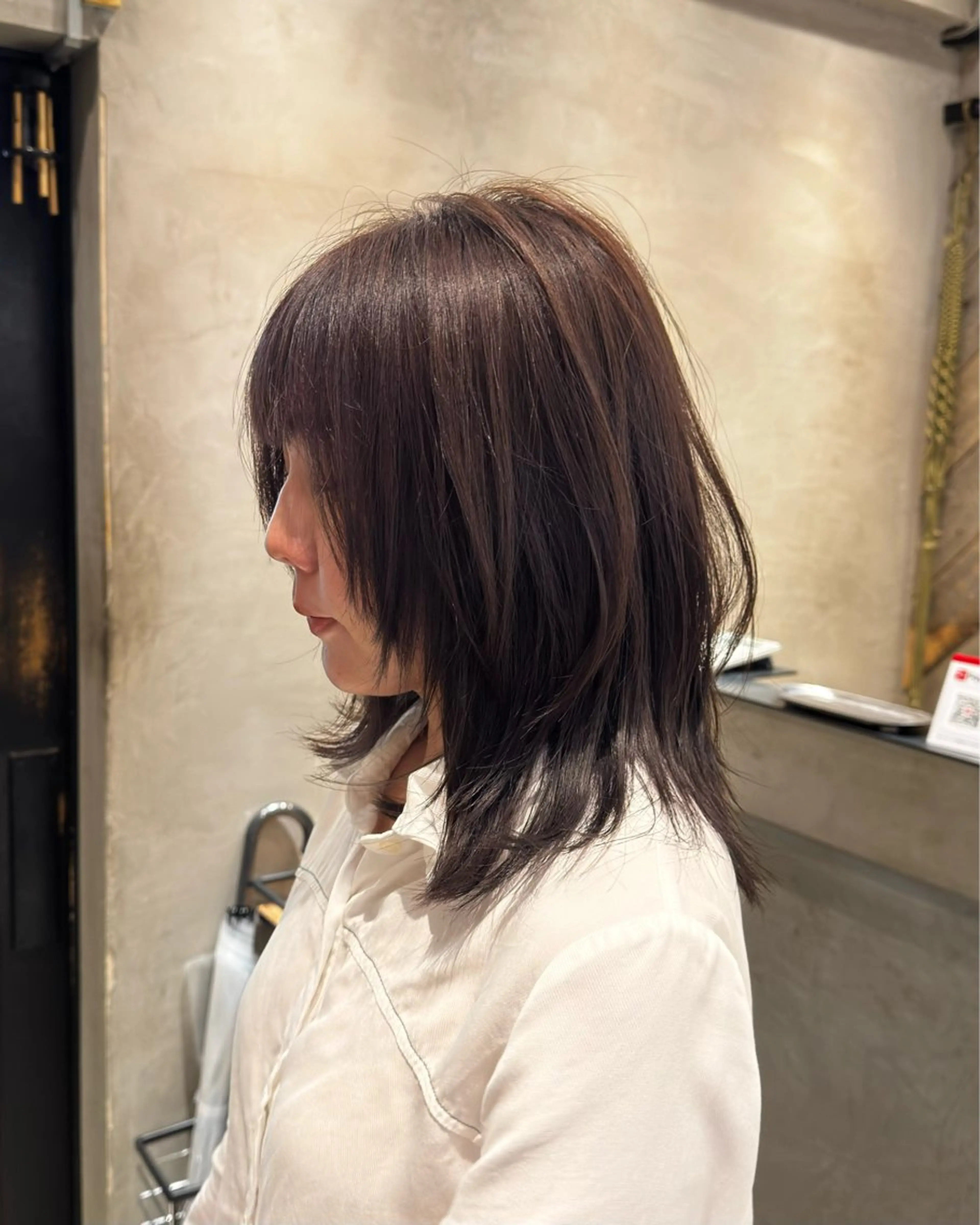 ミディアム ミディアムレイヤー くびれヘア レイヤーカット カット ヘアカラー トリートメント ボブ/顔まわり/レイ ヤー/新宿/KOKIのヘアスタイル