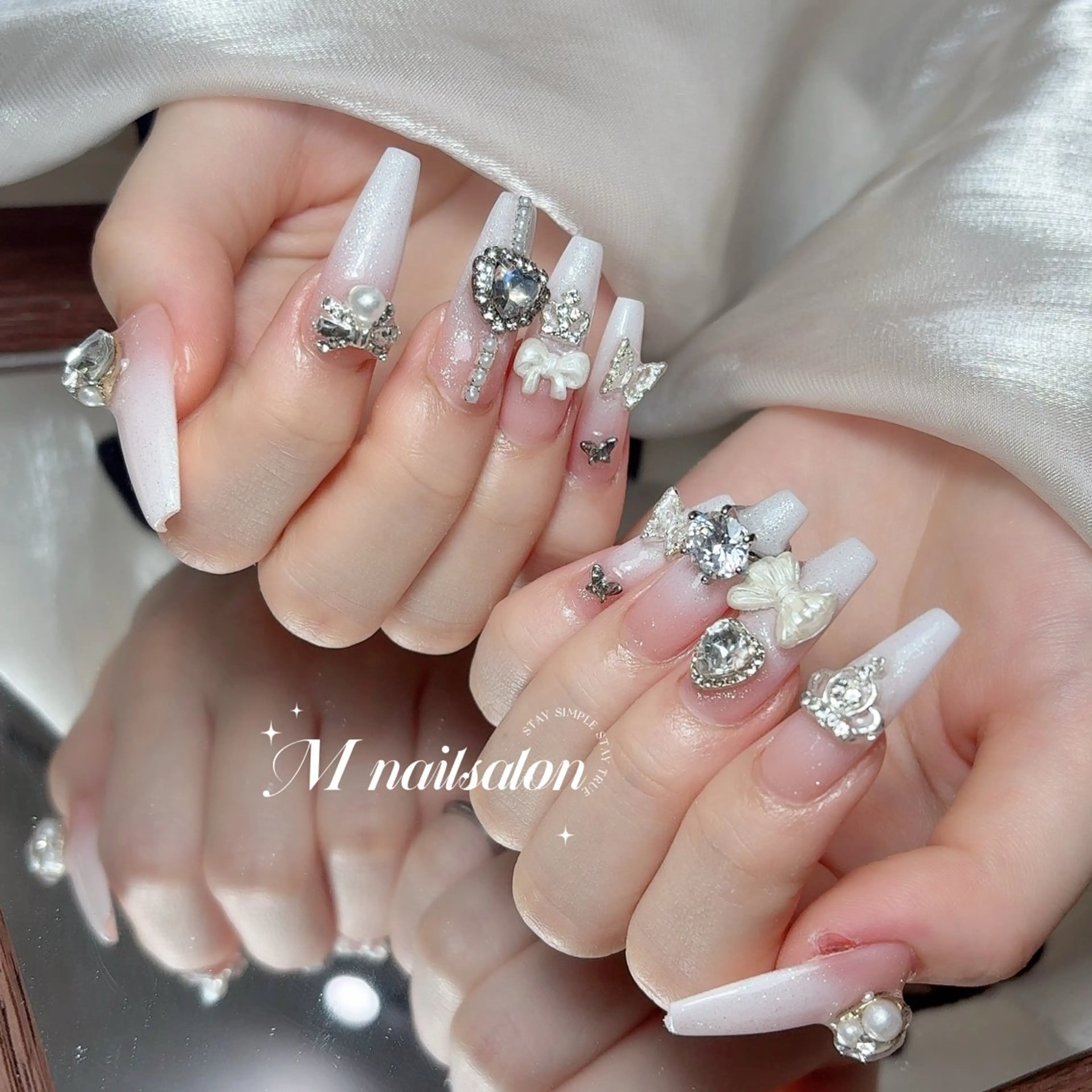 ネイル ハンドネイル M🌷nail 長さだし専門店のネイルデザイン