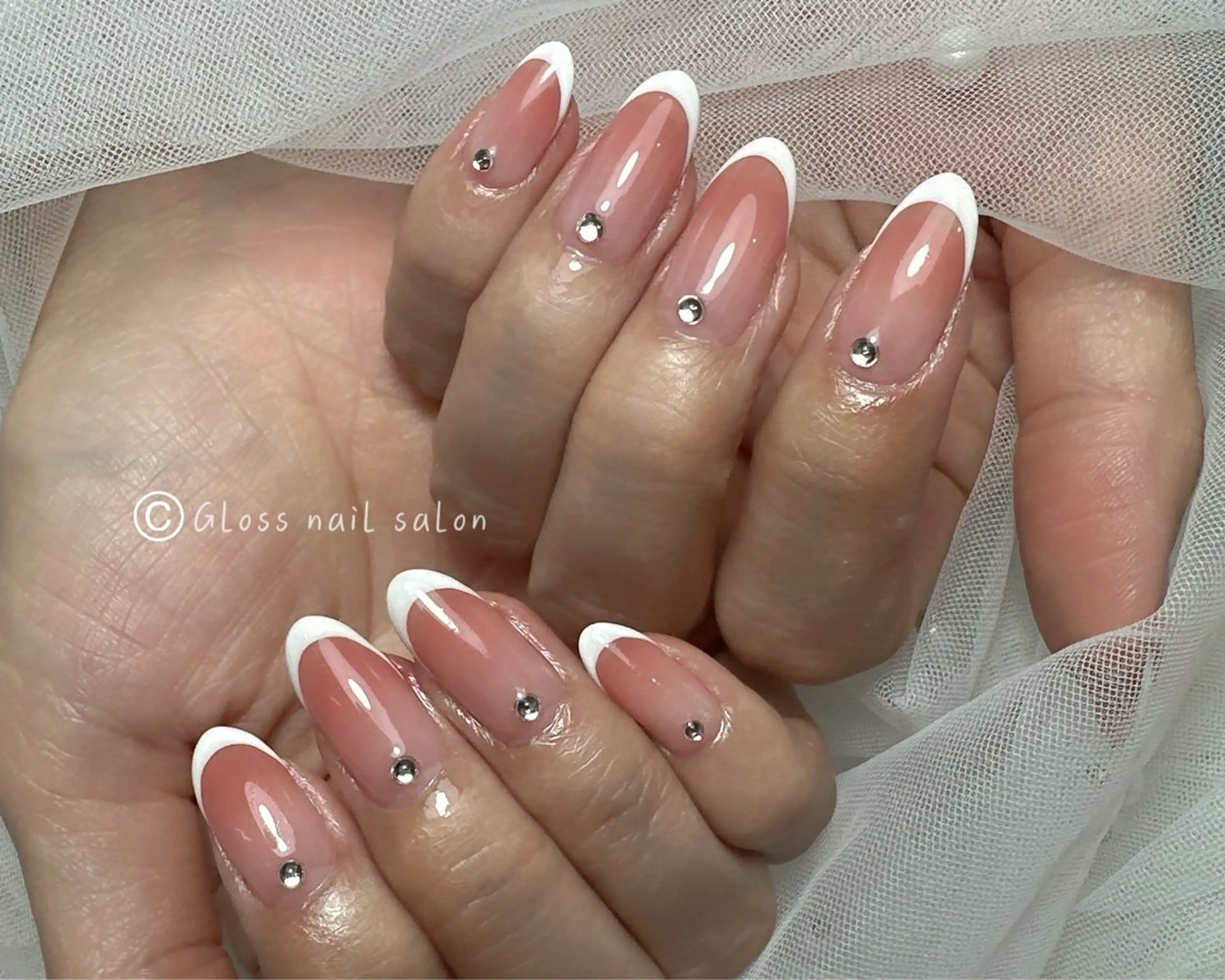 ネイル Gloss nail ジェル&長さだし専門のネイルデザイン