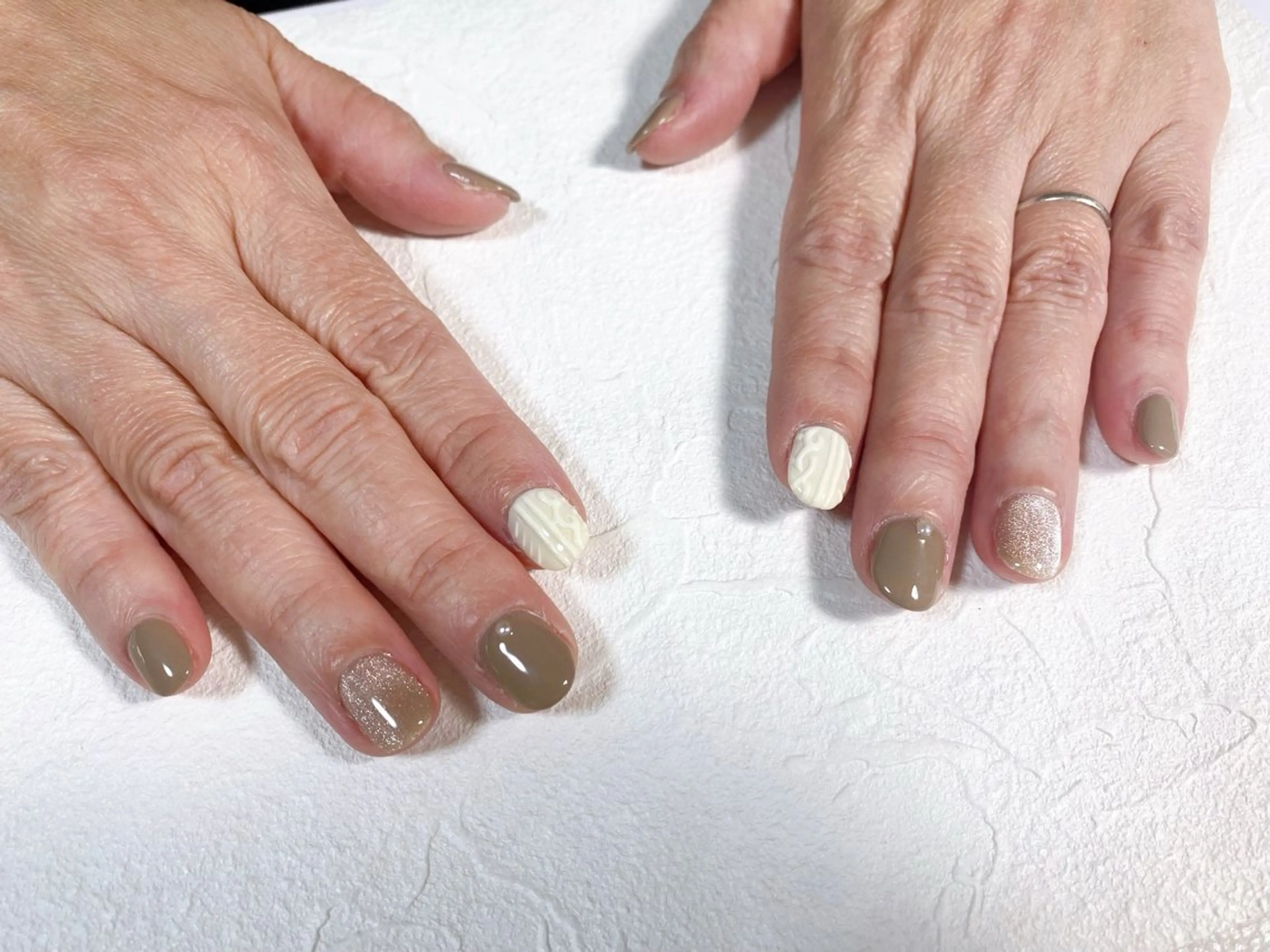 ネイル オーロラネイル フットネイル フレンチネイル ジェルネイル 韓国ネイル ハンドネイル kiki nail たまプラーザのネイルデザイン