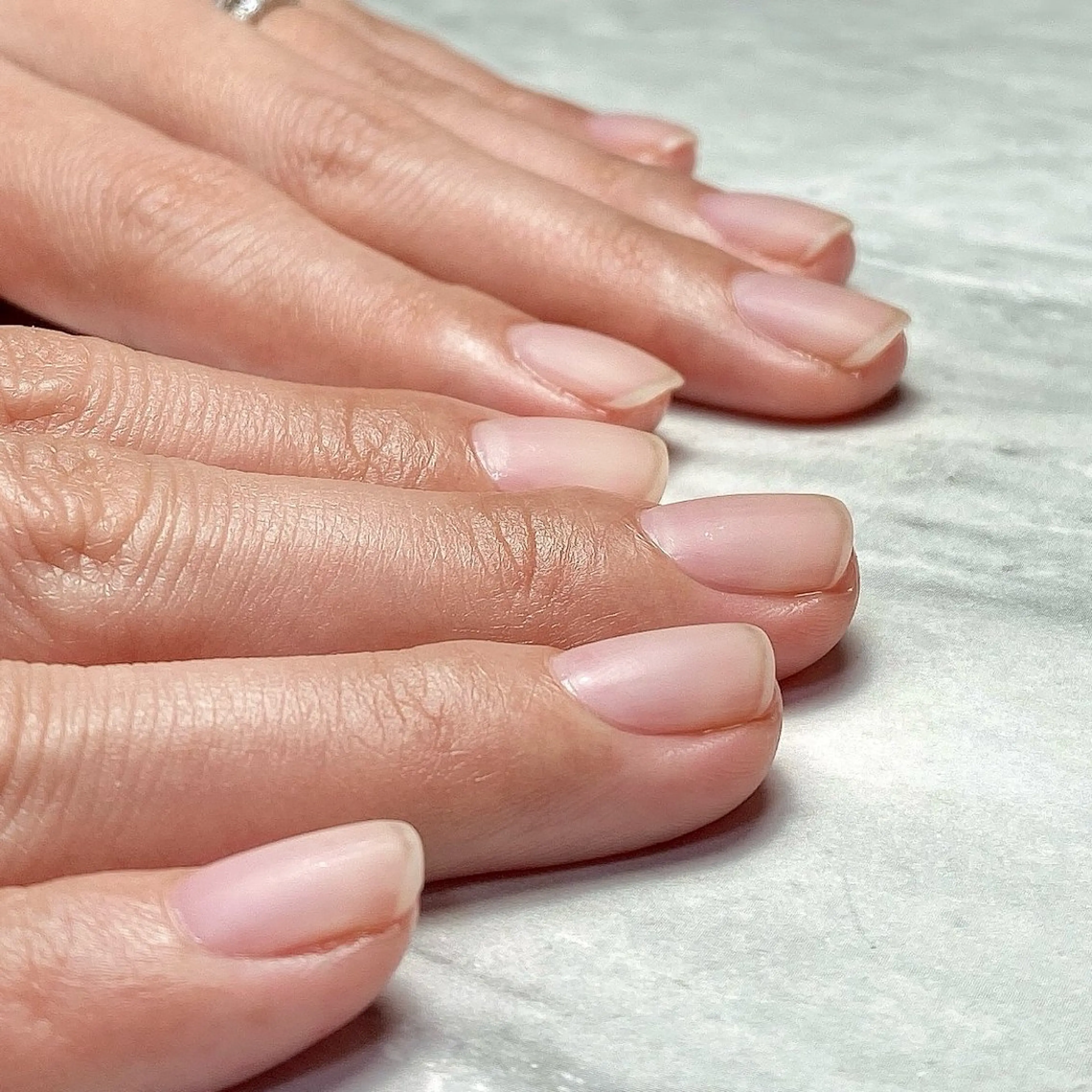 ネイル 自爪育成nail fachuriのネイルデザイン