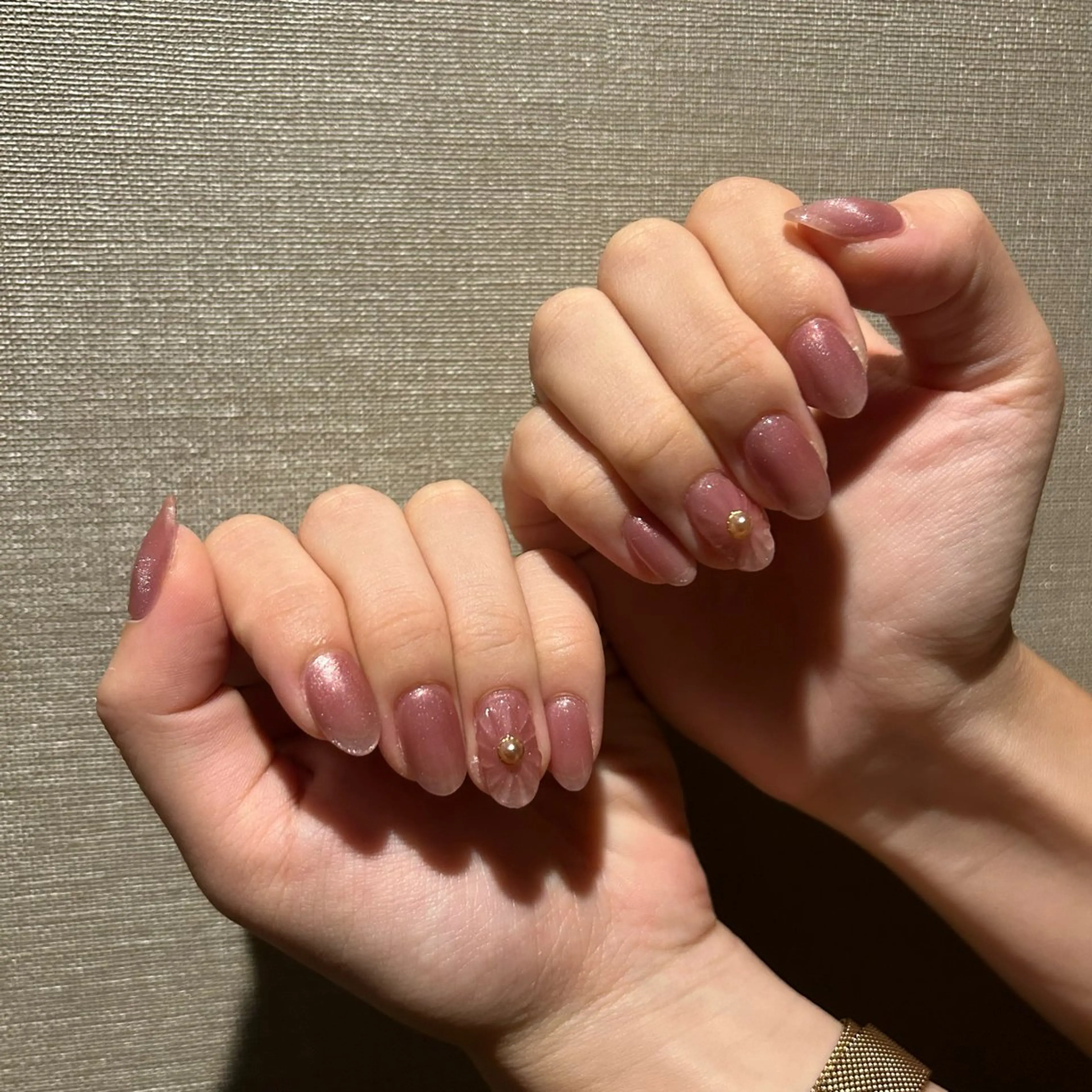 ネイル アートネイル フレンチネイル ラメ(グリッター) マグネットネイル マグネットフレンチ ハンドネイル ere beauty yukiのネイルデザイン