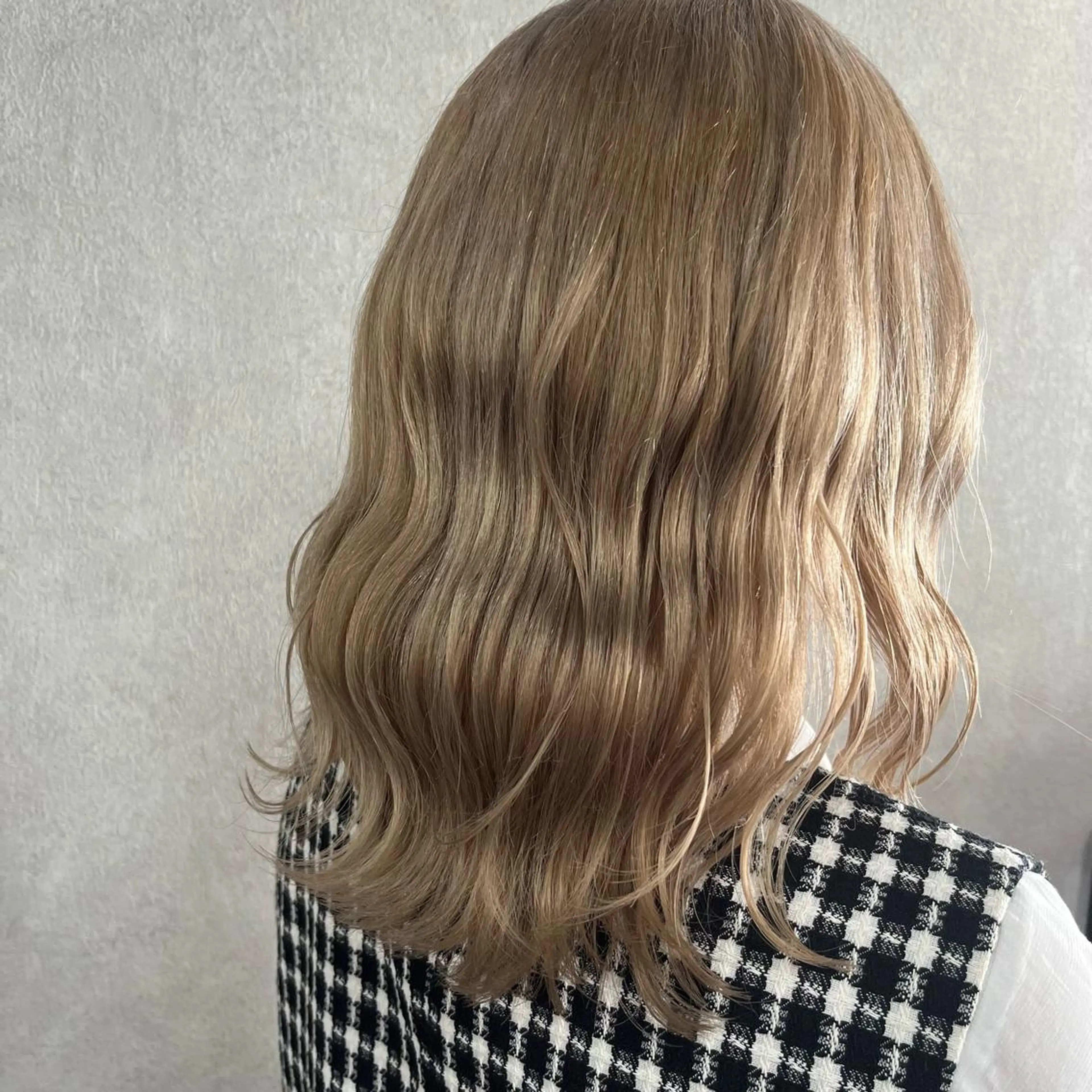 ミディアム カラー ヘアアレンジ ヘアカラー est hair 池袋西口店所属・😈派手髪/ 地雷系 /　KALIN😈のヘアスタイル