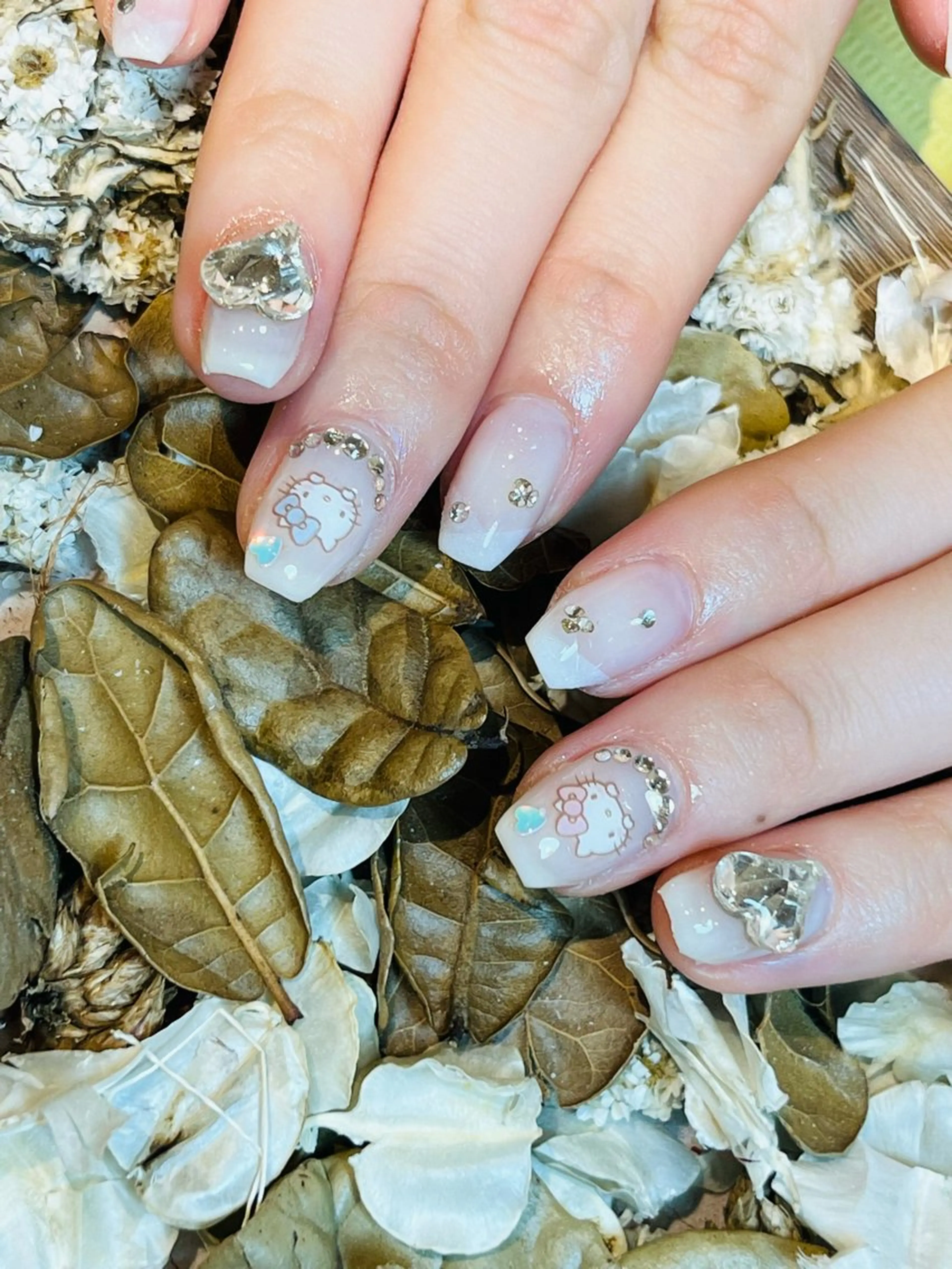 ネイル Brodia nailsのネイルデザイン