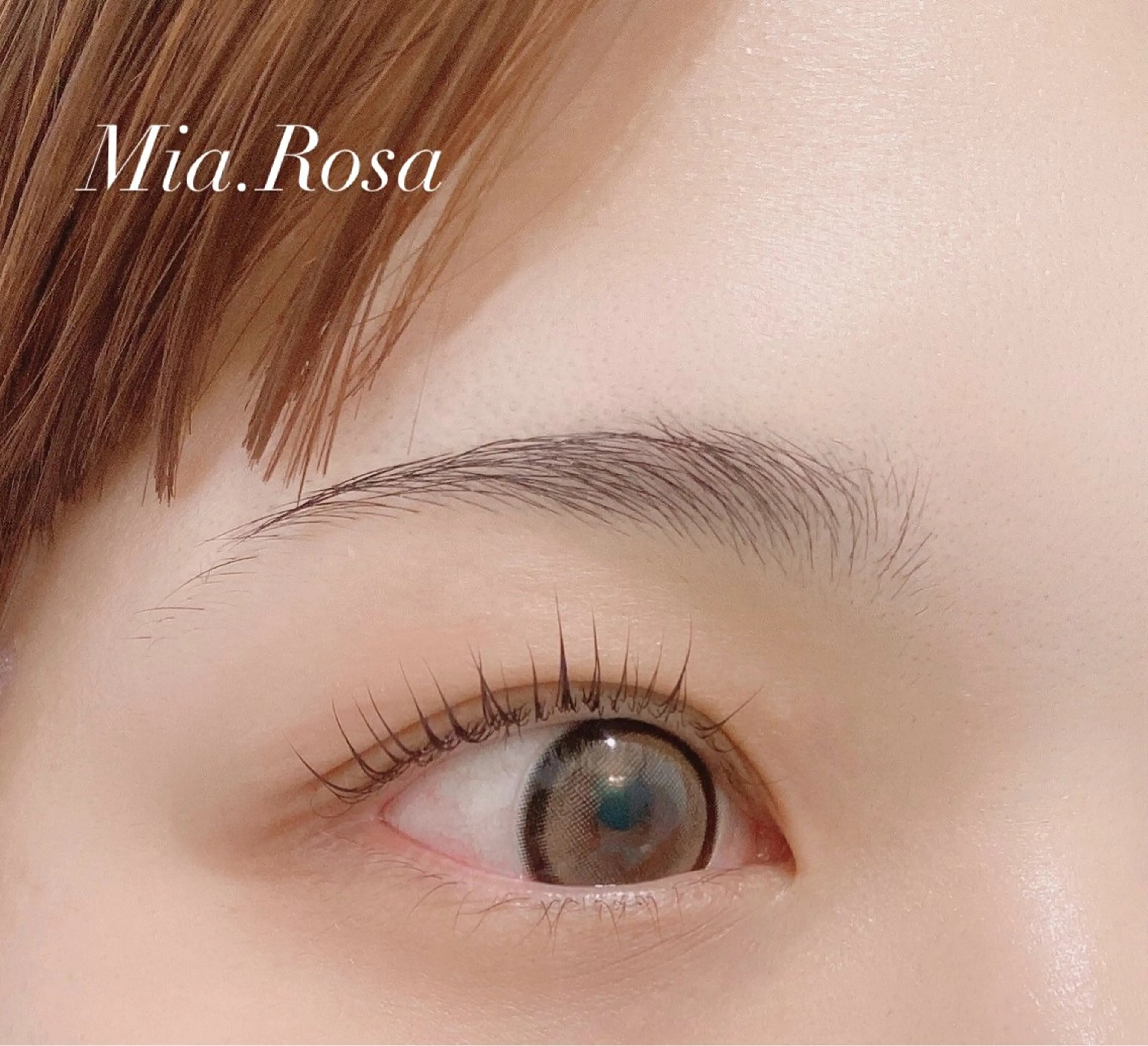 マツエク・マツパ Mia.Rosa所属・Mia.Rosa naokoの眉毛・アイブロウイメージ