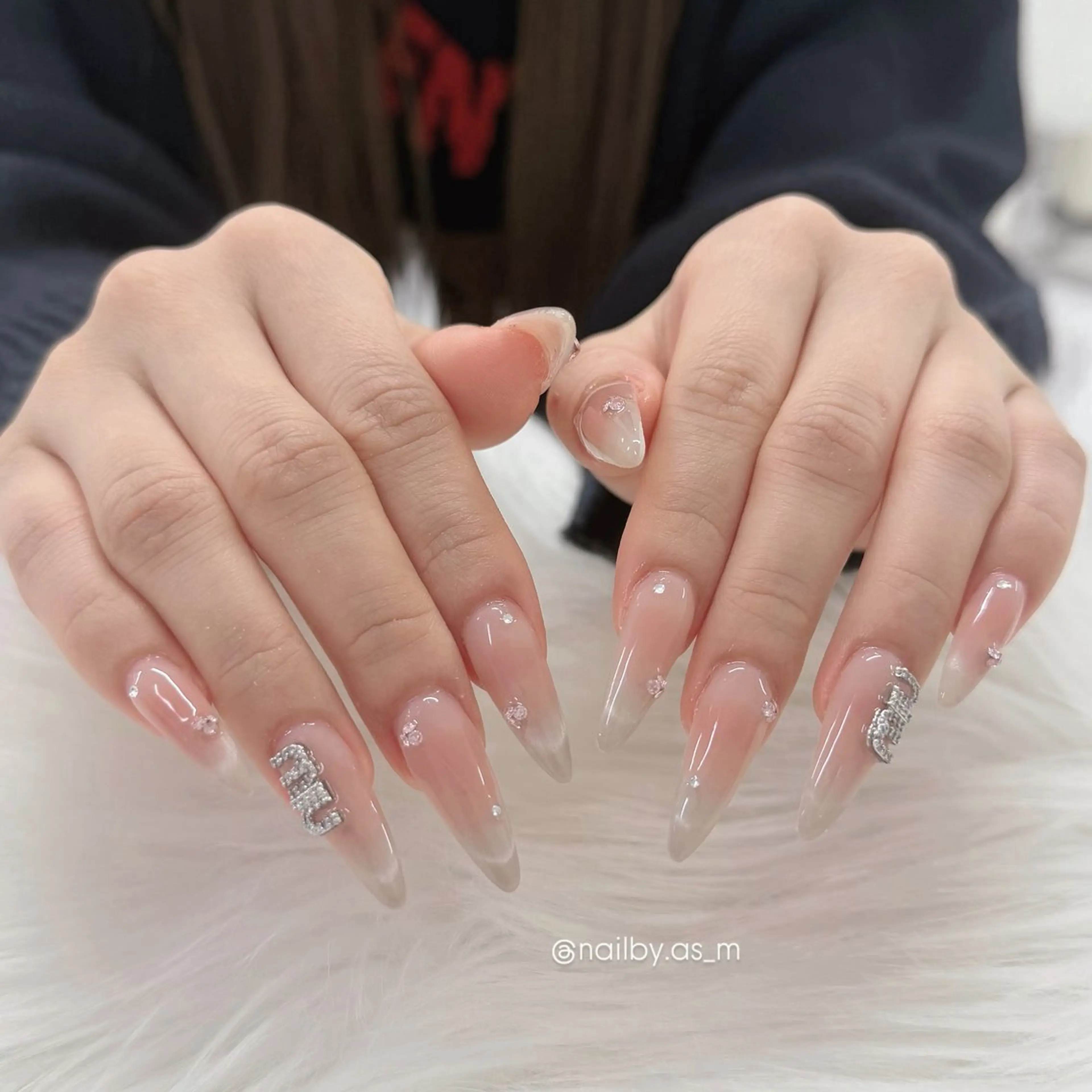 ネイル ハンドネイル MARU Nail Salon所属・落合 明日美のネイルデザイン