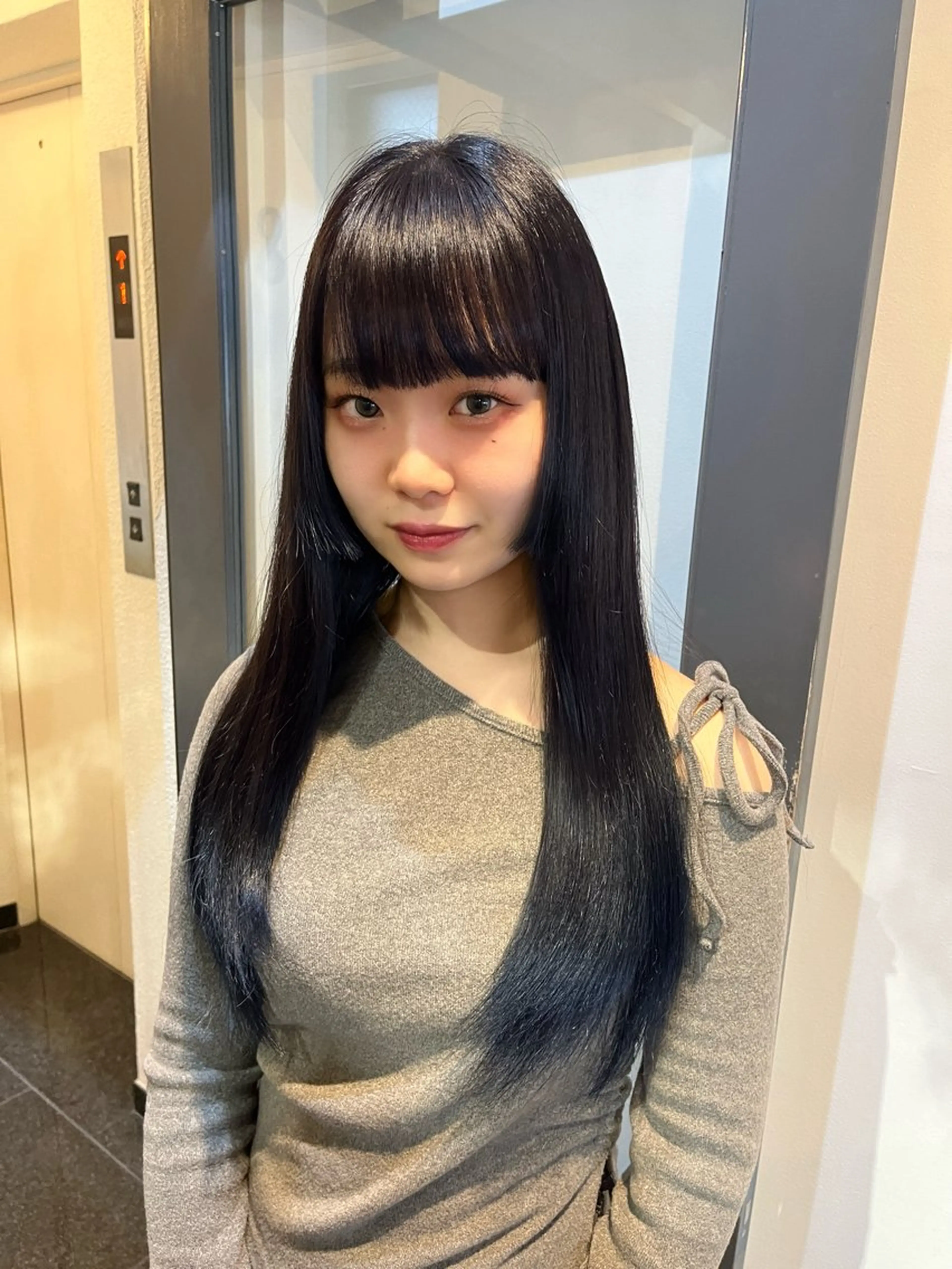 ロング カラー HOMIE TOKYO所属・sora / 渋谷 / ハイトーンのヘアスタイル