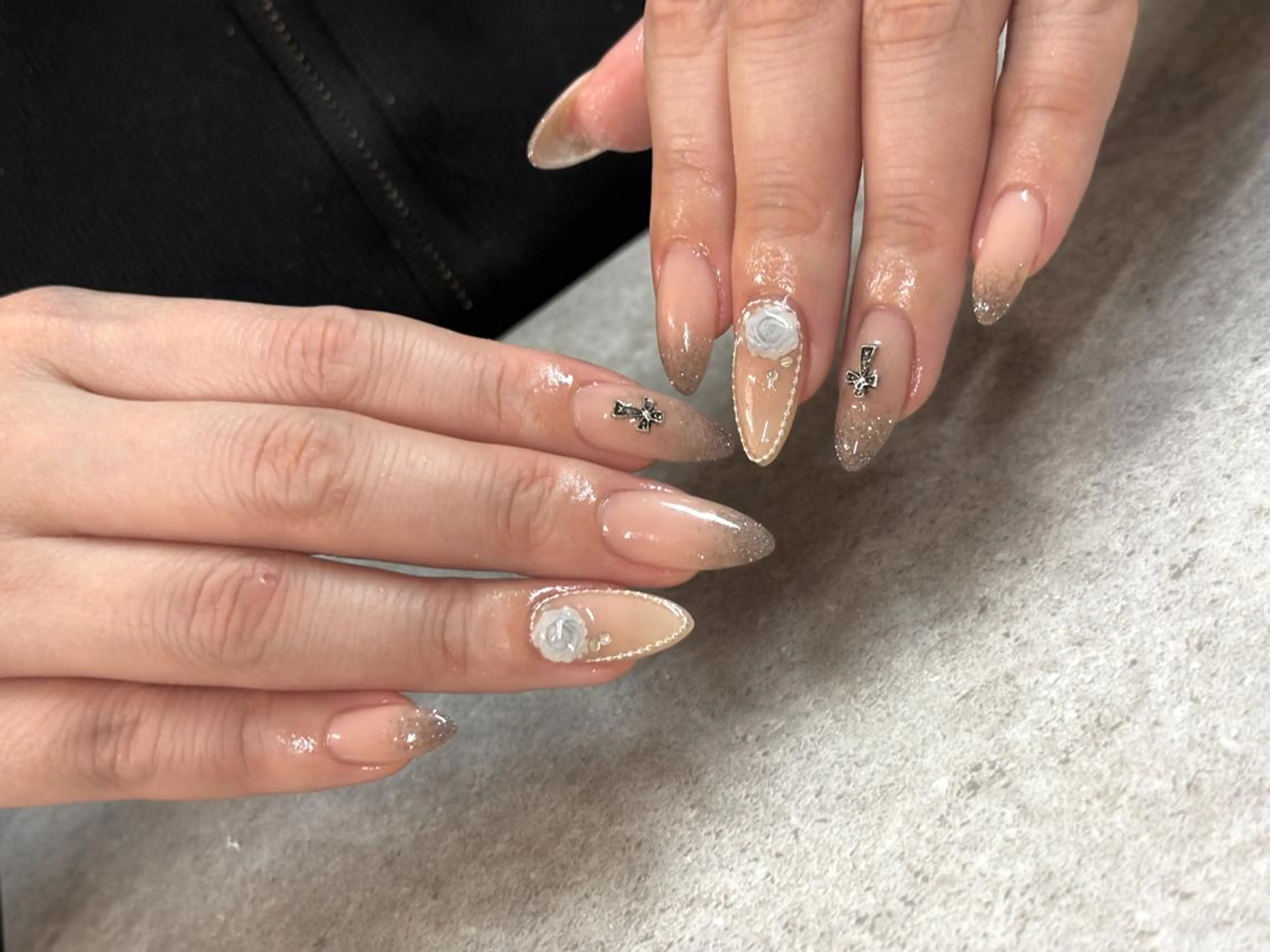 ネイル ハンドネイル ハンドケア Allma Nailのネイルデザイン