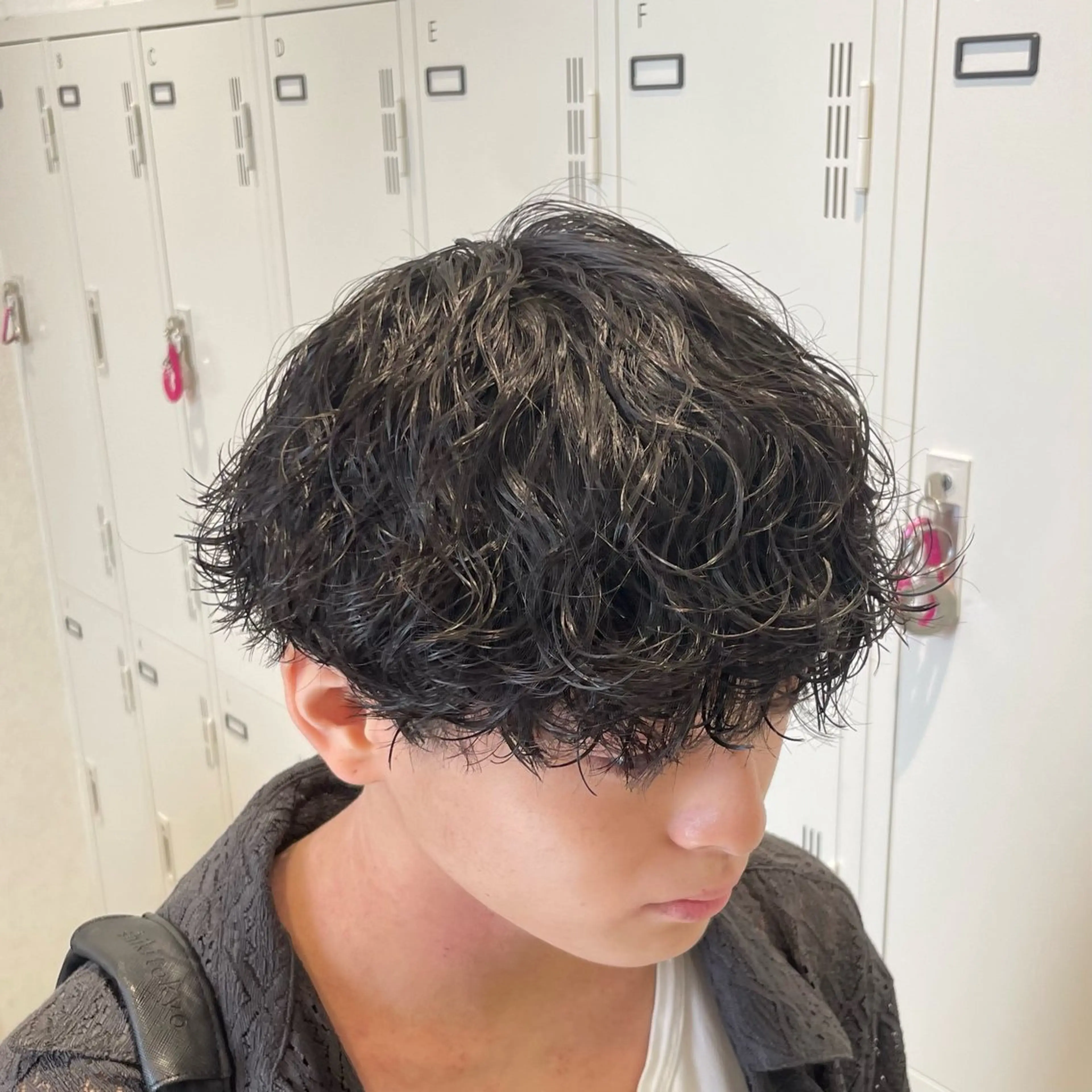 ショート パーマ メンズ メンズパーマ 波巻きパーマ メンズ専門/パーマ スパイキーショートのヘアスタイル