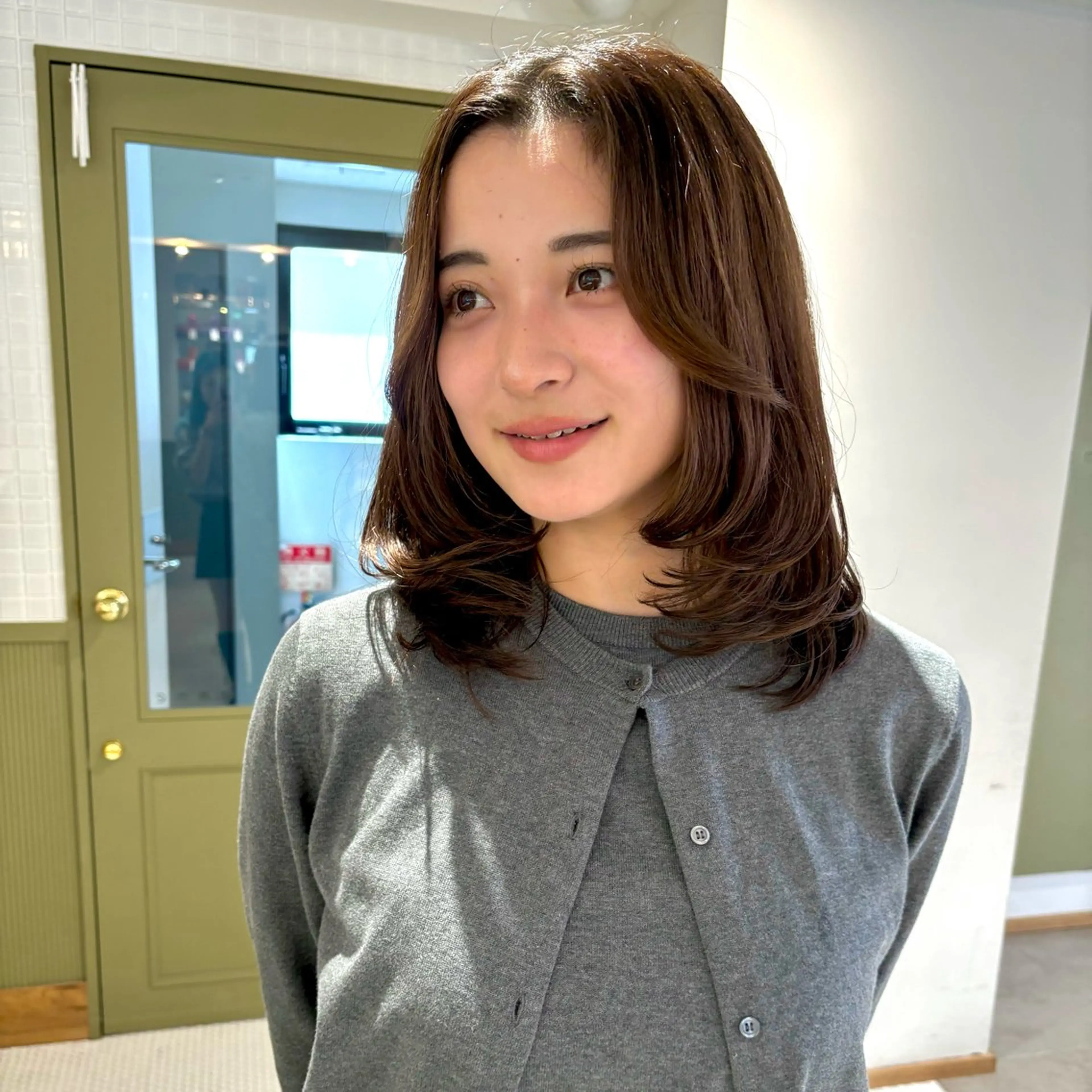 ミディアム カット 🎯🦖ʜᴀɴᴀ /ᴇᴍᴍᴇ 🌷🥤のヘアスタイル