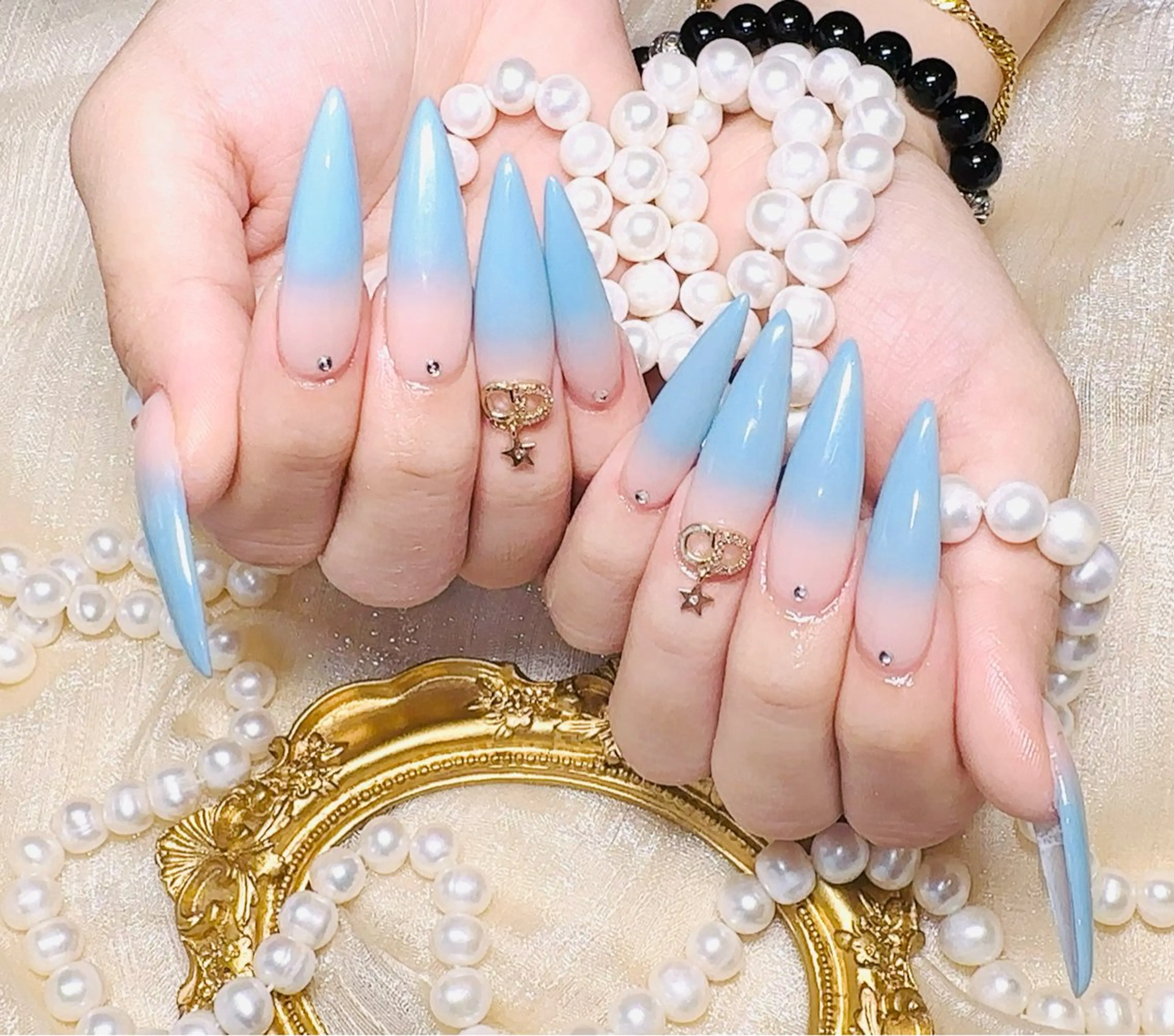 ネイル 伊原 羽美のネイルデザイン