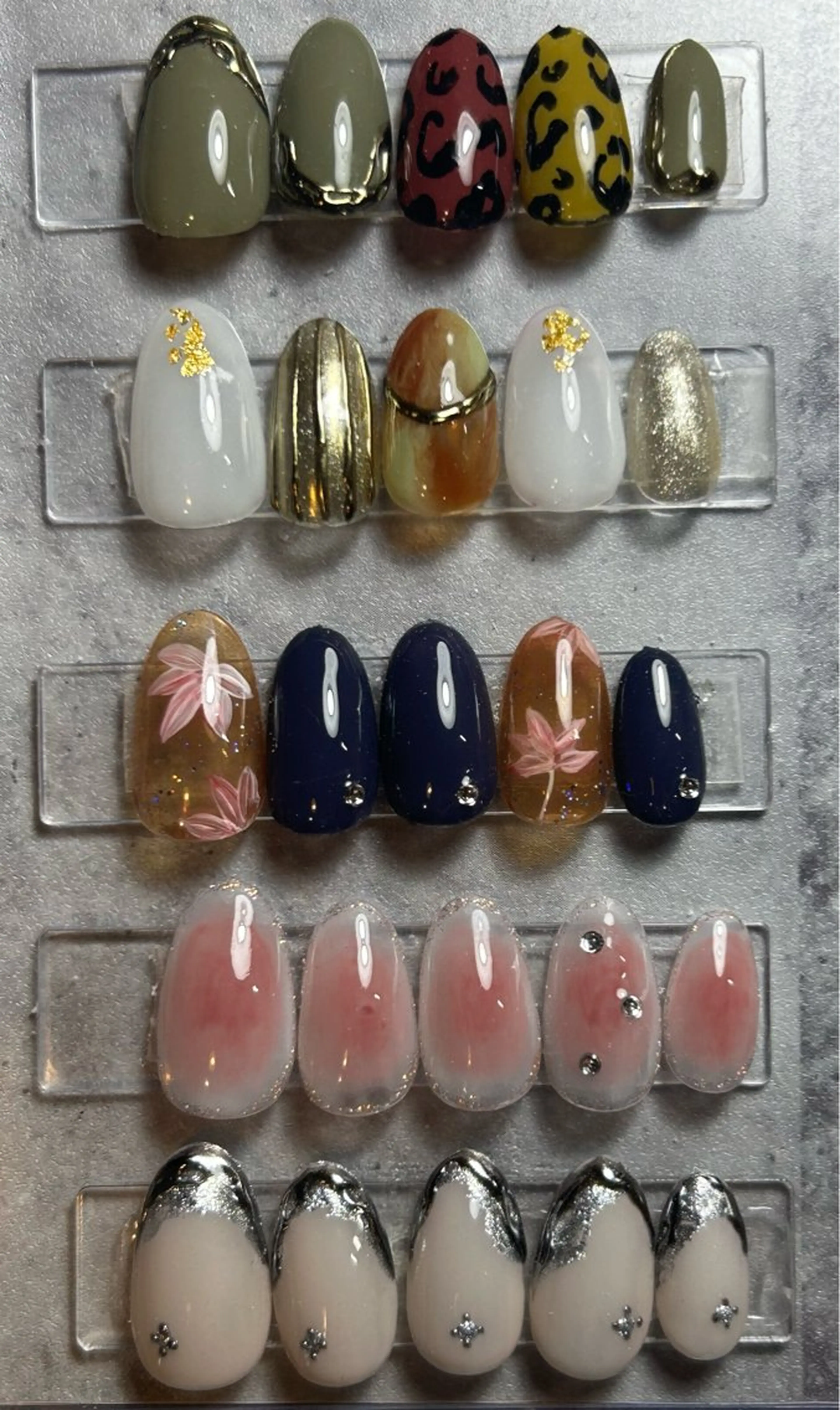 ネイル ハンドネイル 吉川市 ネイルサロンLのネイルデザイン