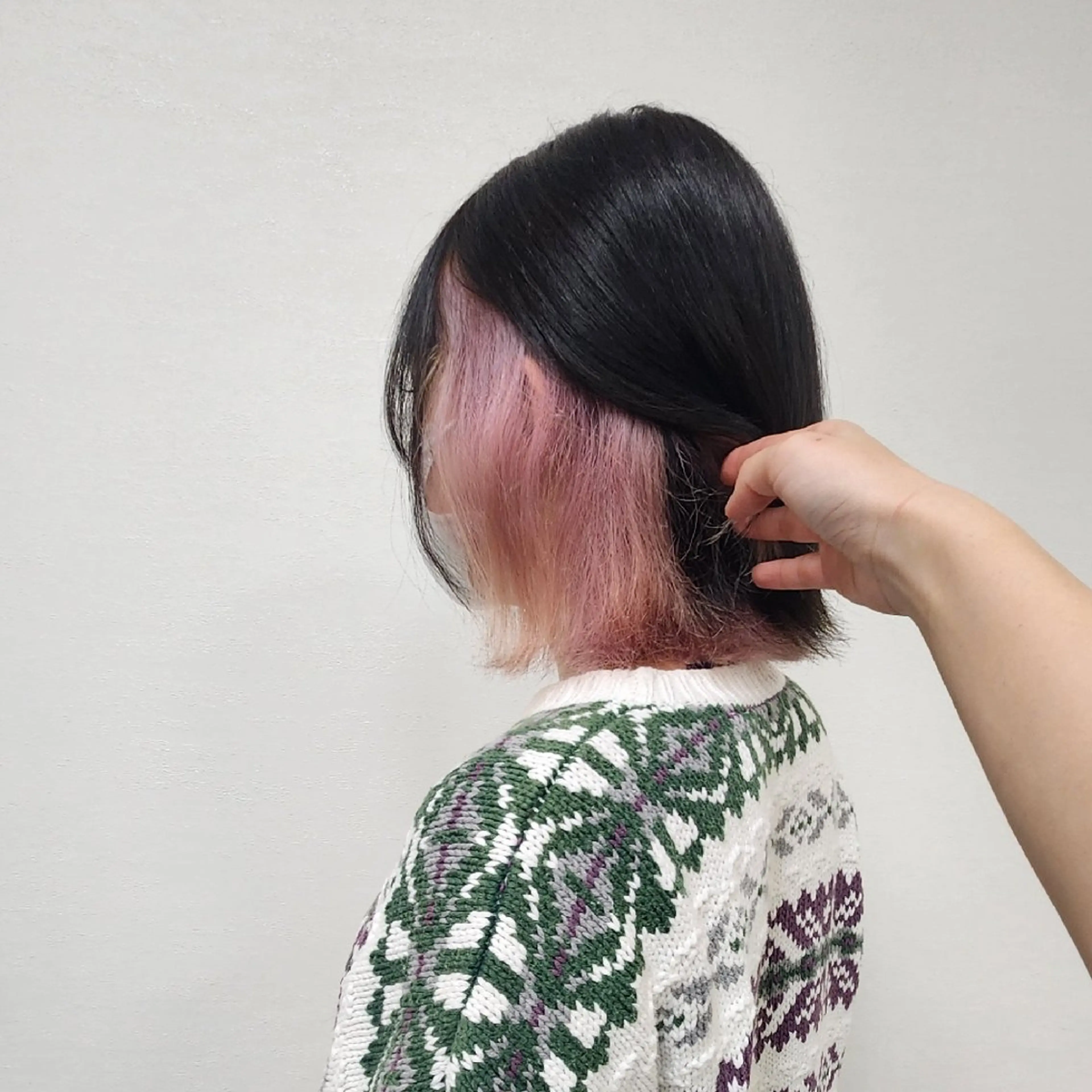 ショート カラー ブリーチ インナーカラー ピンクカラー カット ヘアカラー トリートメント 安達まい/ インナーカラー◎のヘアスタイル