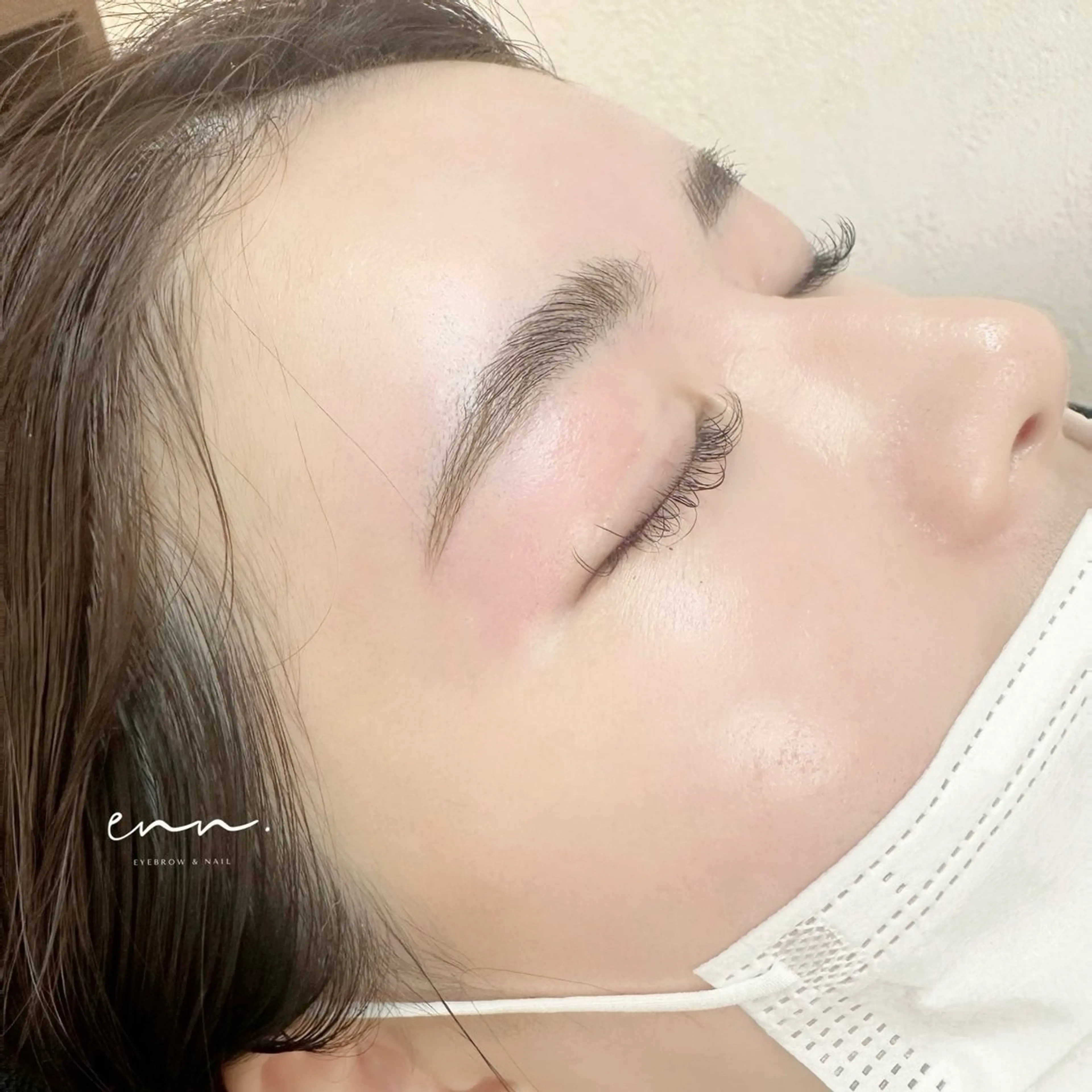 アイブロウ ハリウッドブロウリフト メンズアイブロウ 眉毛ワックス脱毛 ワックス脱毛 その他(アイブロウ) enn.《エンドット》所属・enn. 【眉毛/ネイル】のネイルデザイン