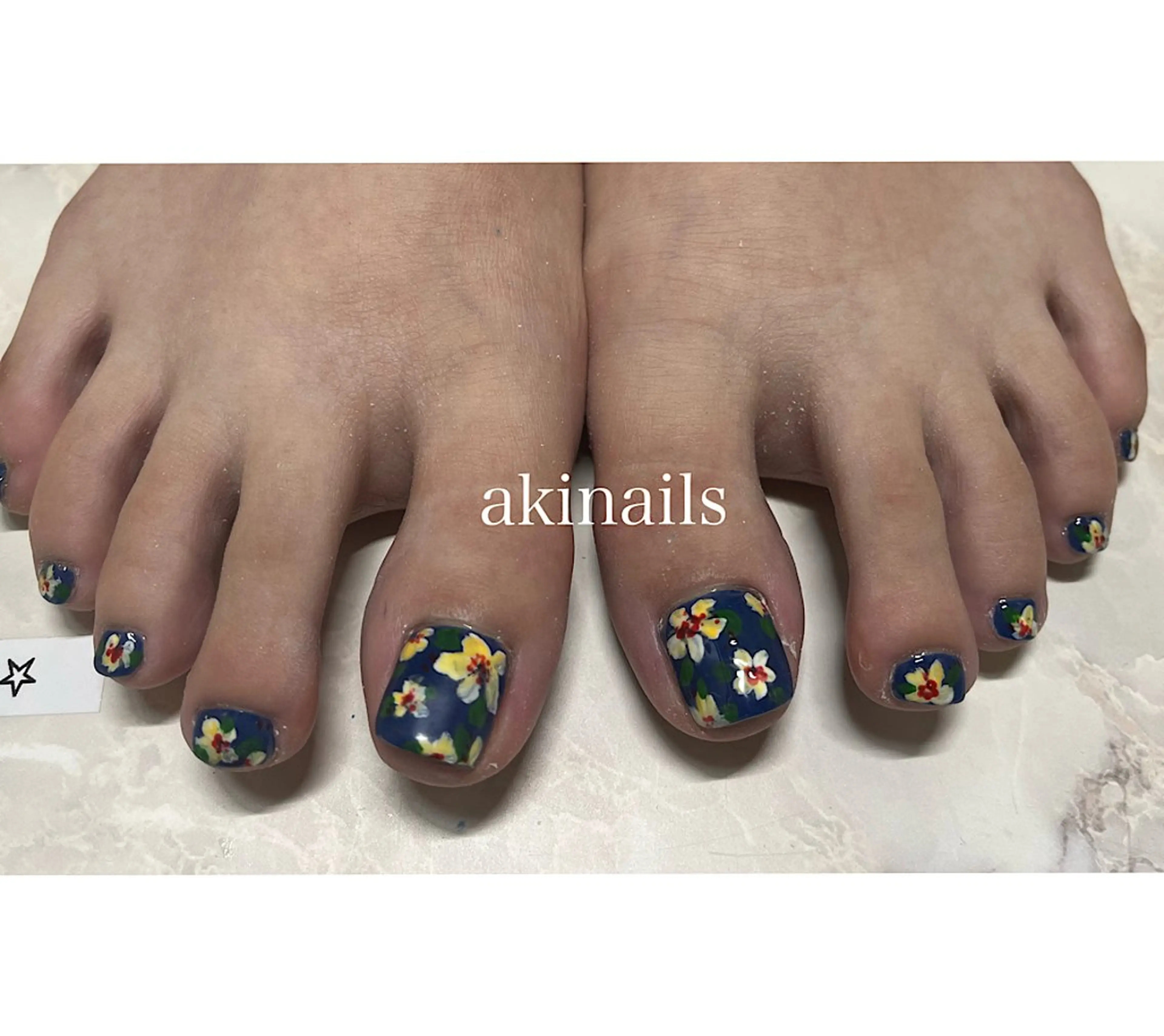 ネイル aki nailsのネイルデザイン