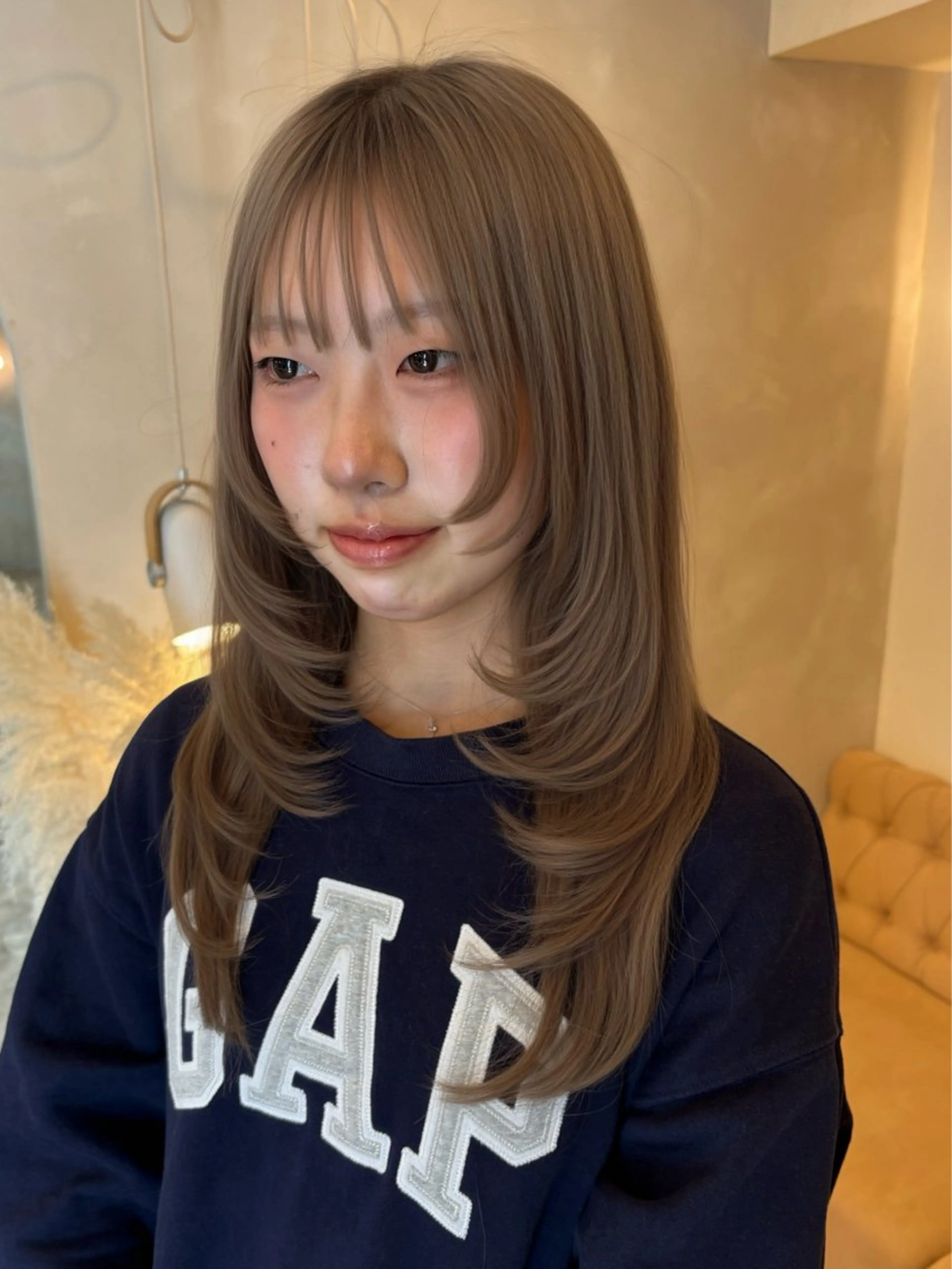 セミロング カット ヘアカラー トリートメント ミルクティ/ピンク/ レイヤー/yuriaのヘアスタイル