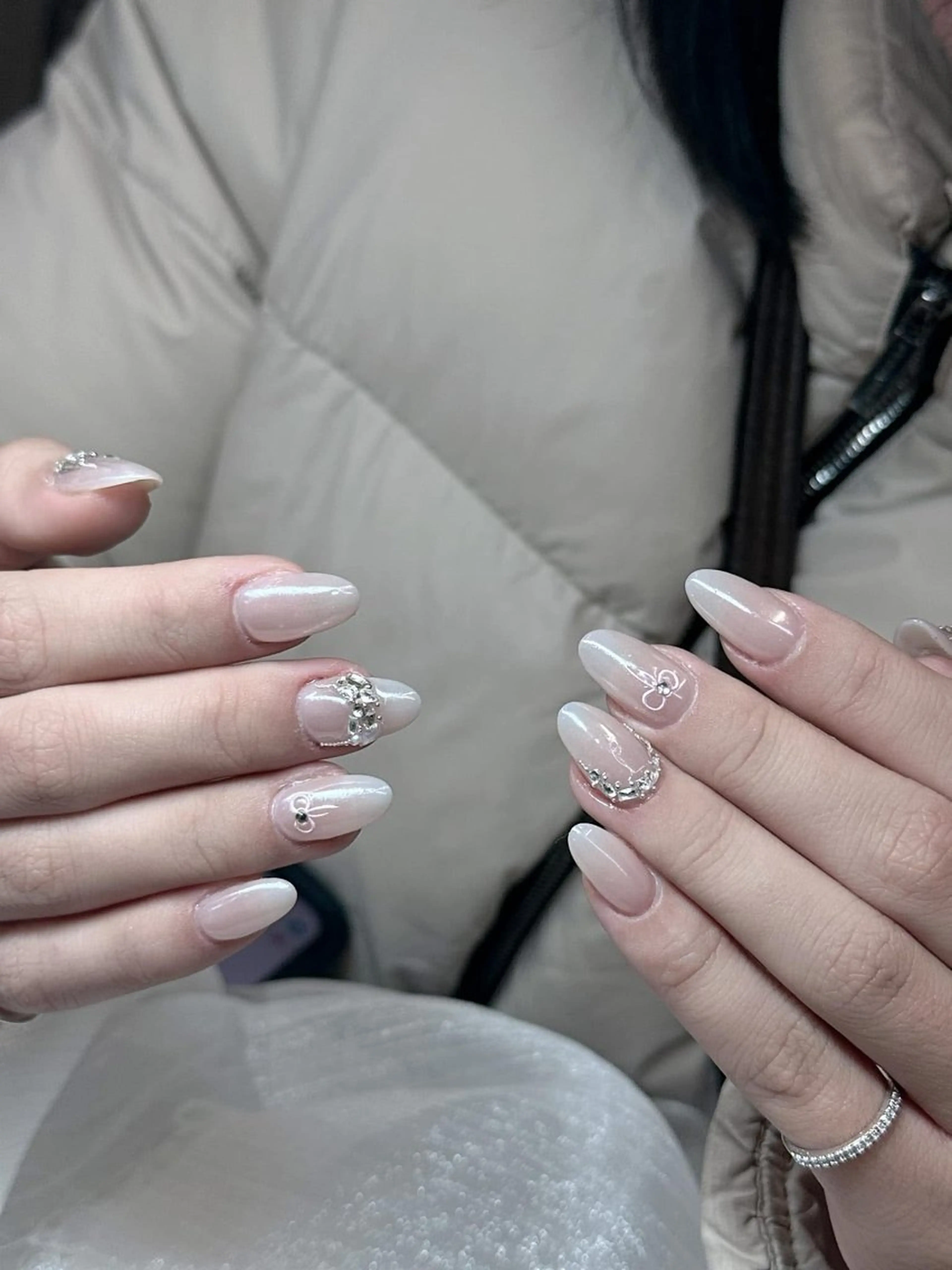ネイル チークネイル フレンチネイル グラデーション キラキラネイル 韓国ネイル Minette nailHuongのネイルデザイン