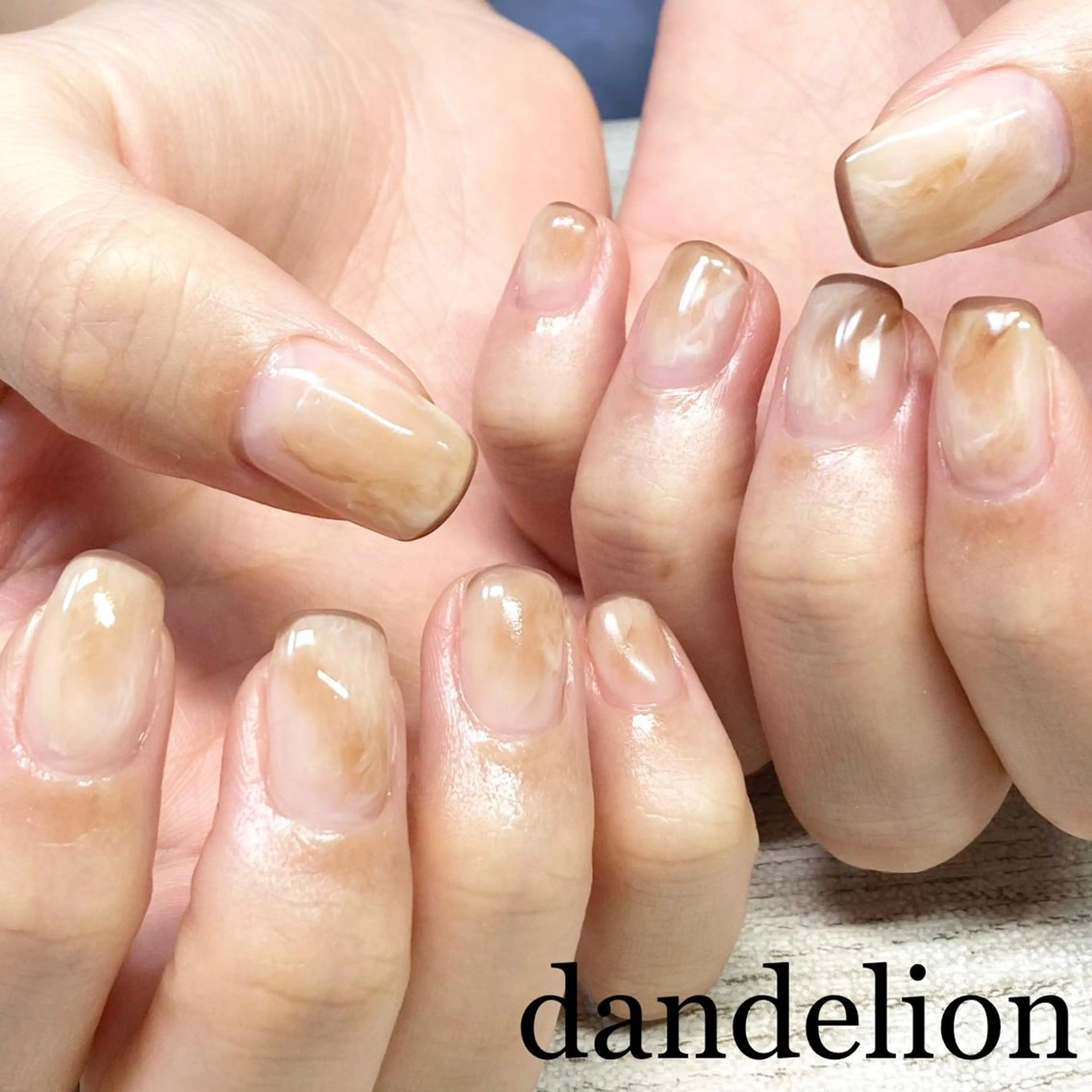 ネイル ハンドネイル ハンドケア dandelion ダンデライオンのネイルデザイン