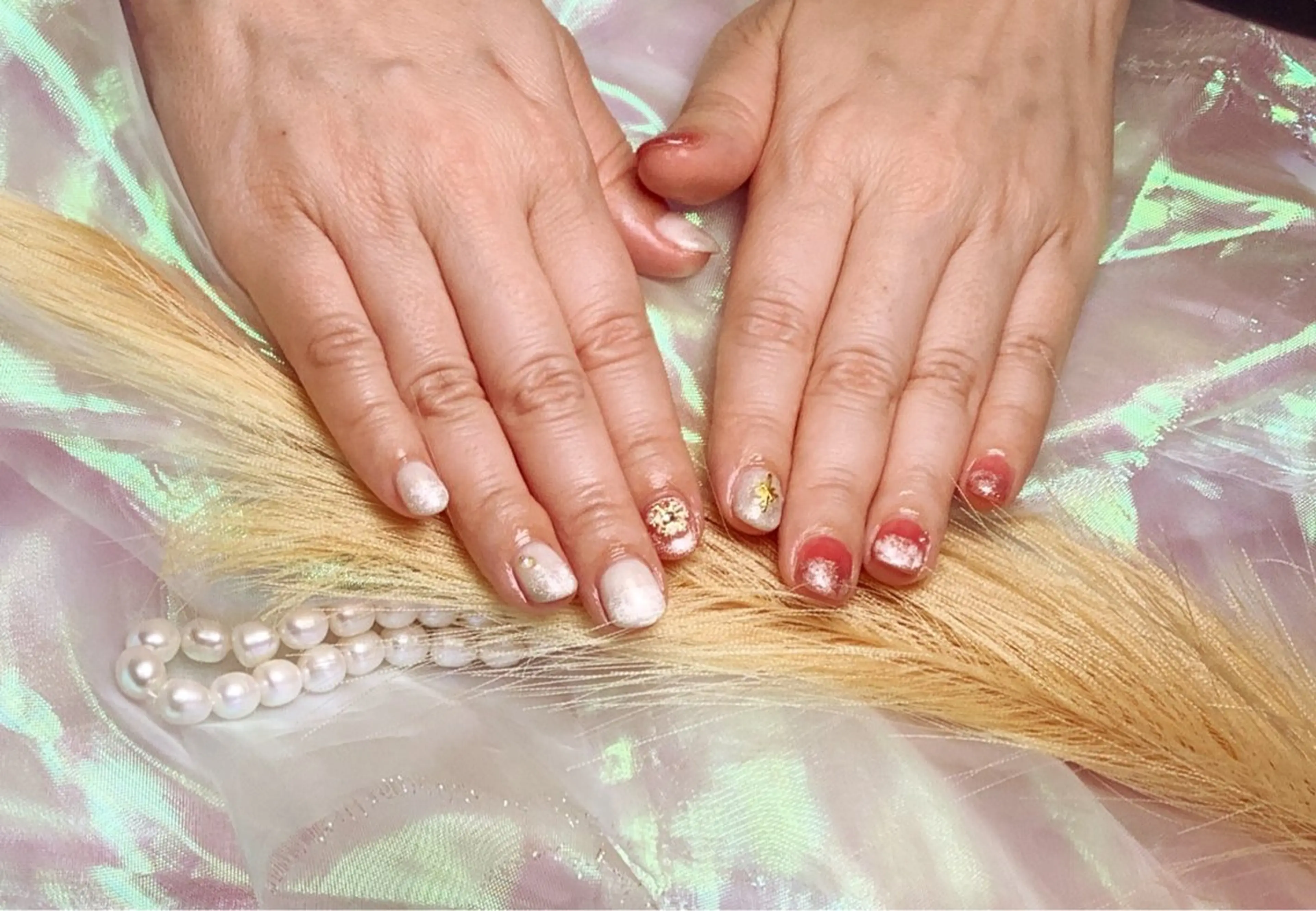 ネイル pink ladyサロン所属・べ にのネイルデザイン