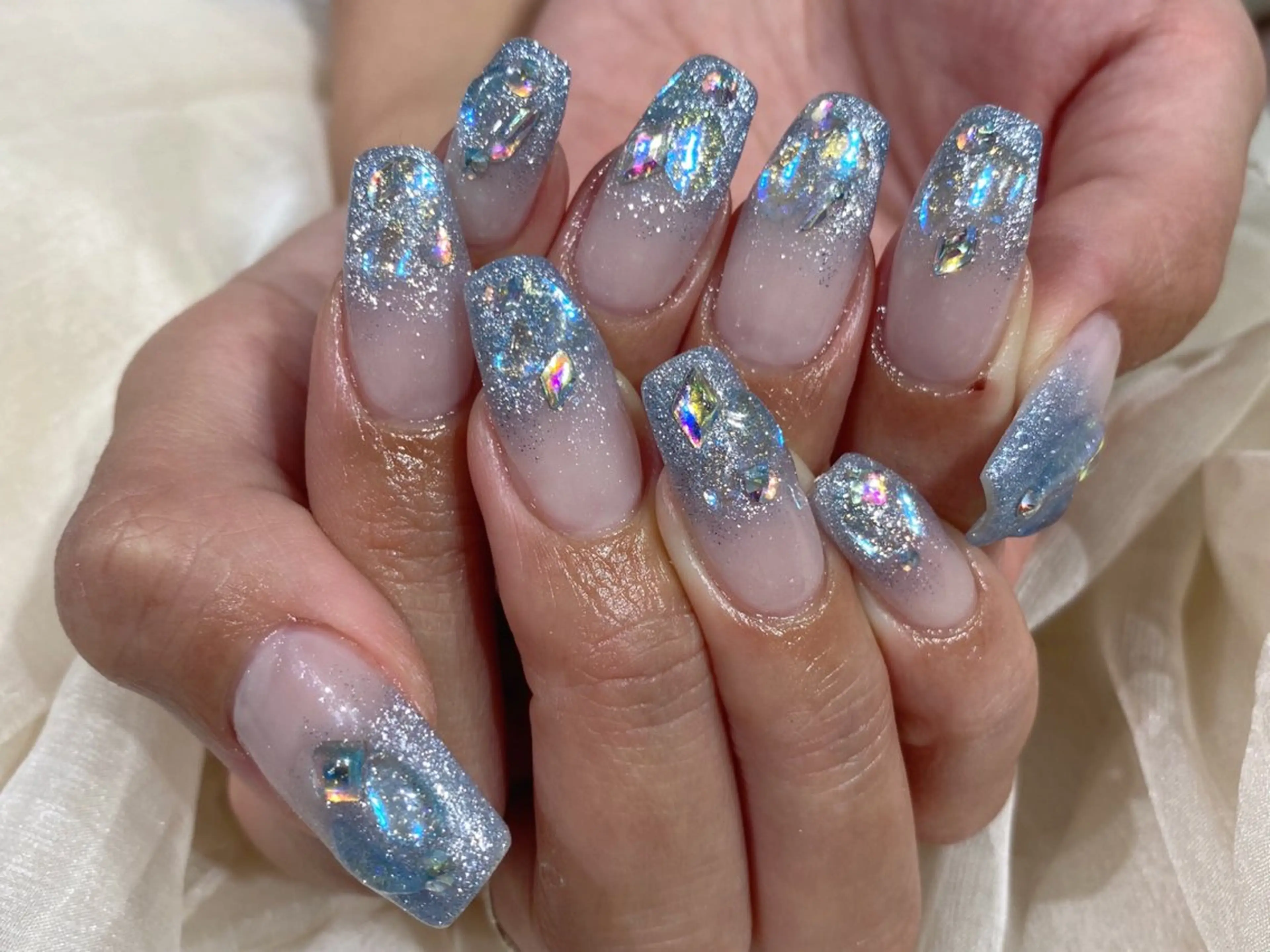 ミディアム ハンドネイル Nail  R💫 naoのネイルデザイン