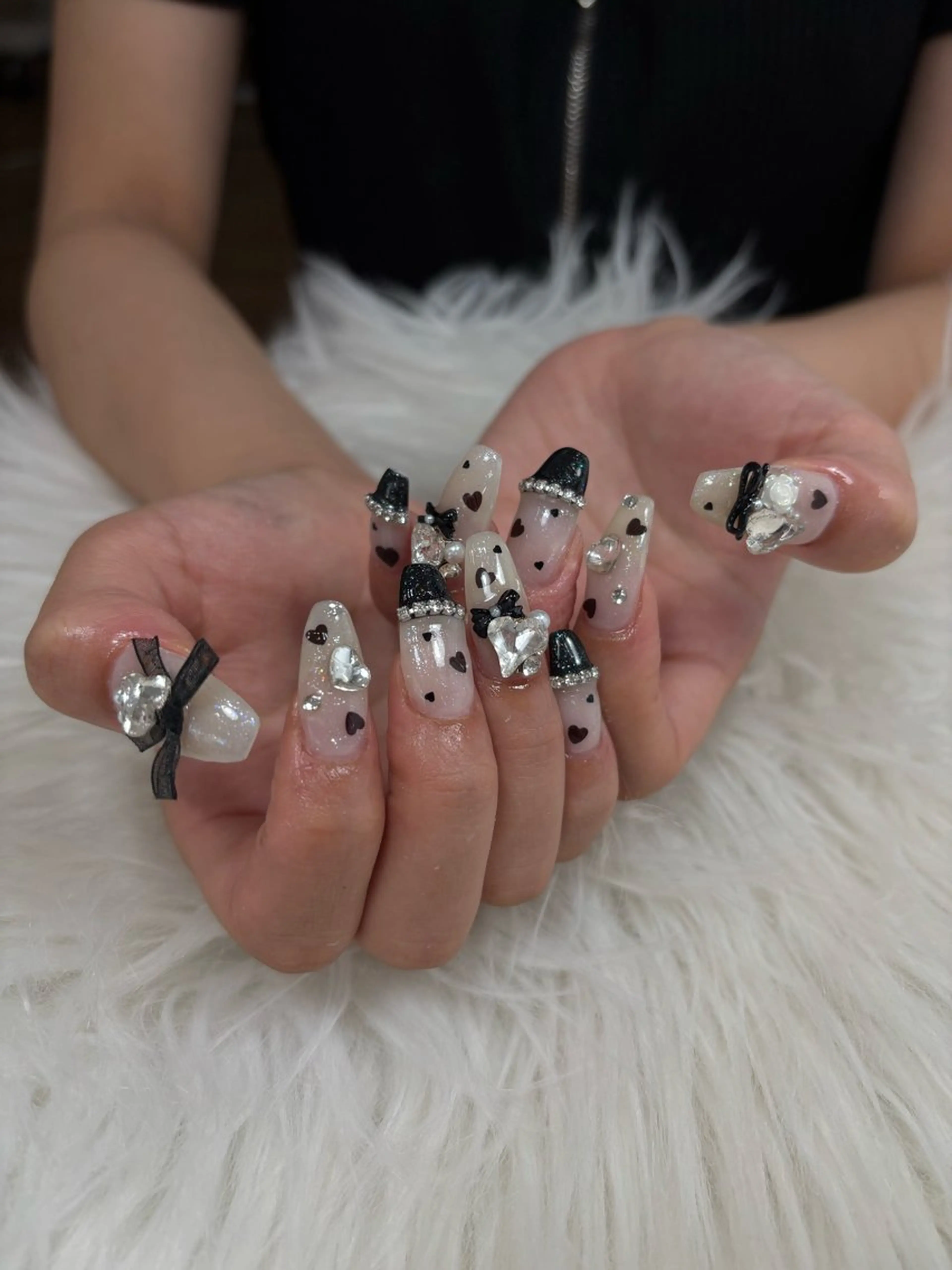 ネイル ハンドネイル 🦋Hina🦋 1月予約受付中✨のネイルデザイン