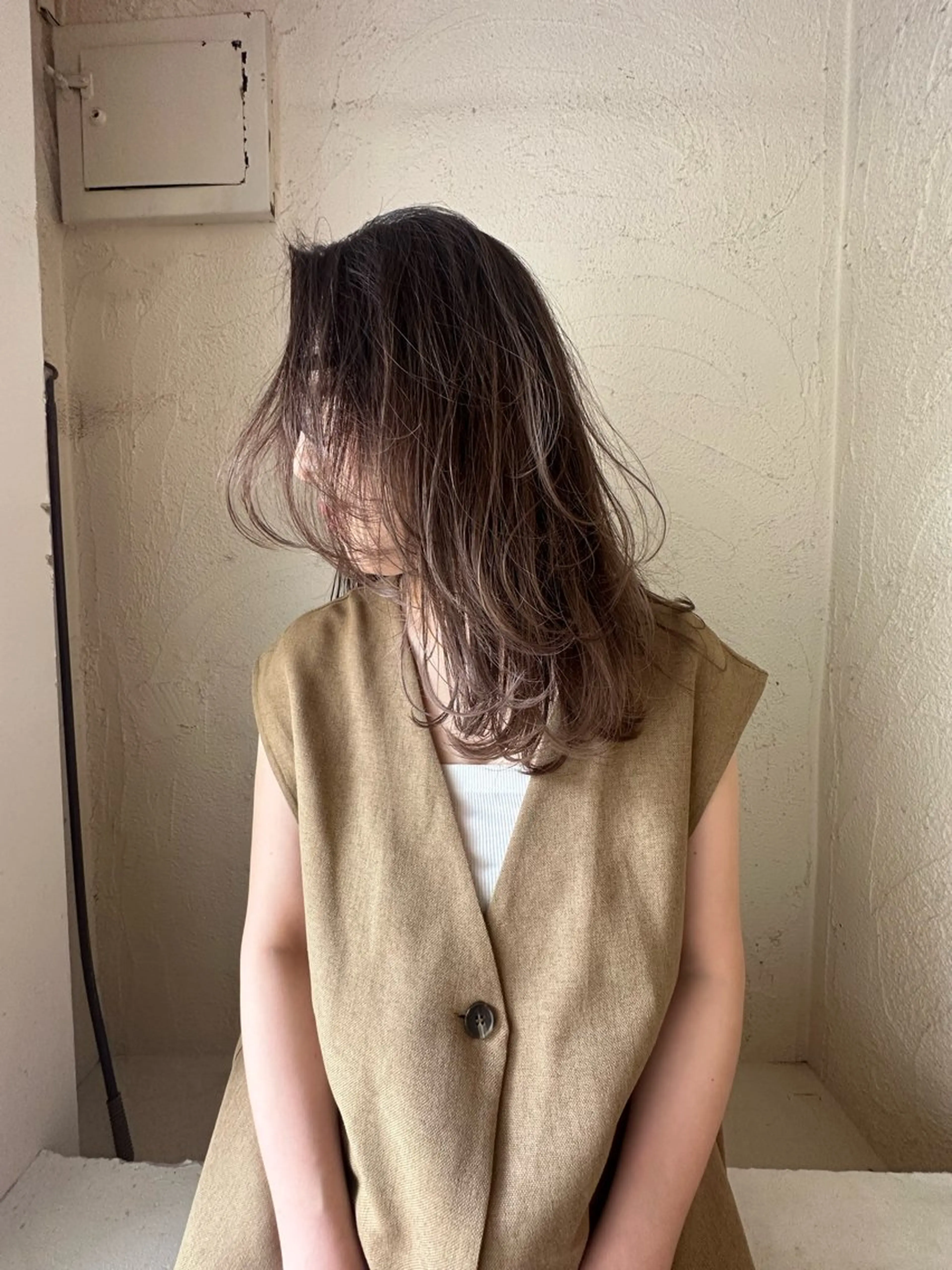 セミロング ハイライト レイヤーカット カット ヘアカラー Musiiik hairのヘアスタイル