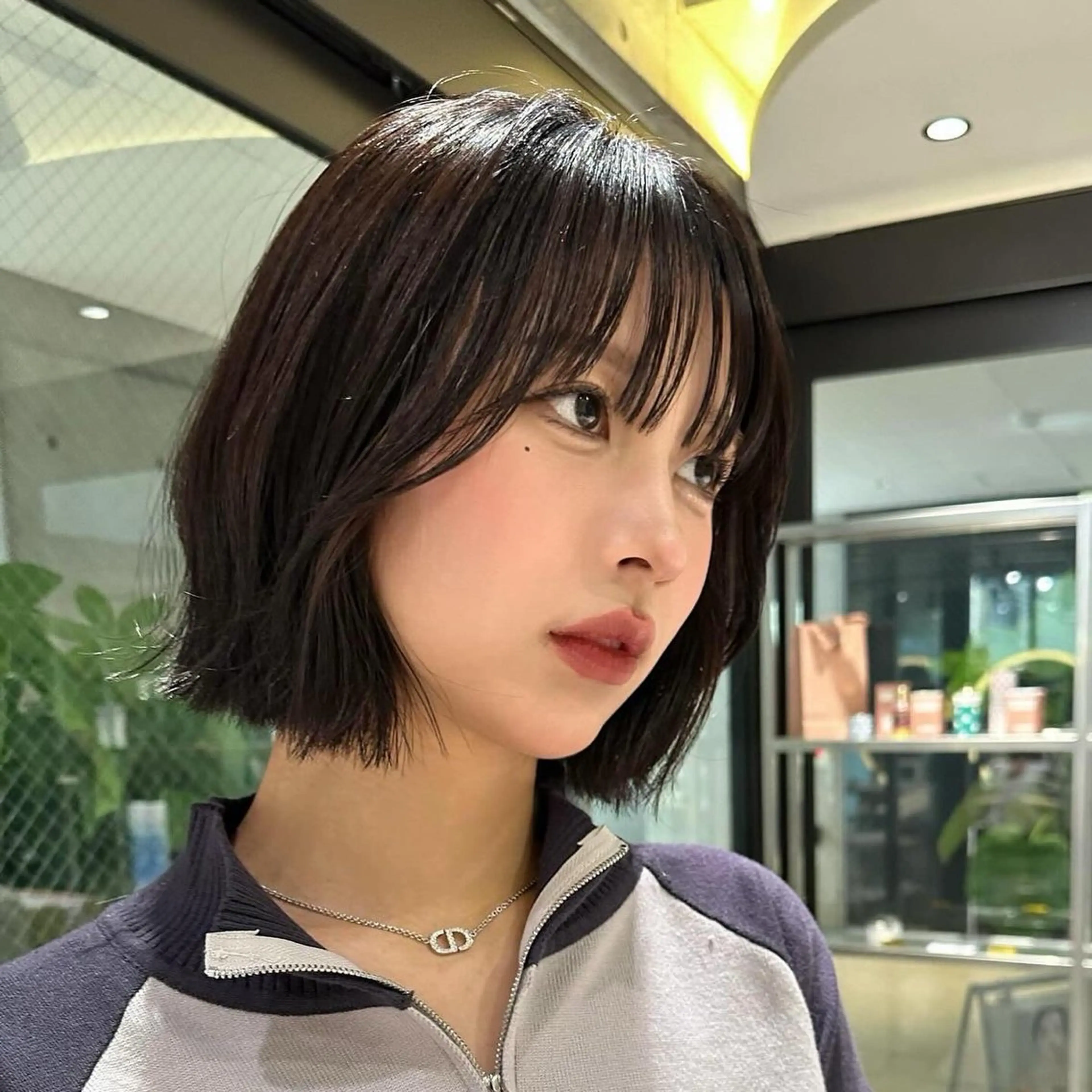 ショート カラー カット ヘアカラー トリートメント かえ🩶韓国ボブ🎀 透明感カラー🥣のヘアスタイル