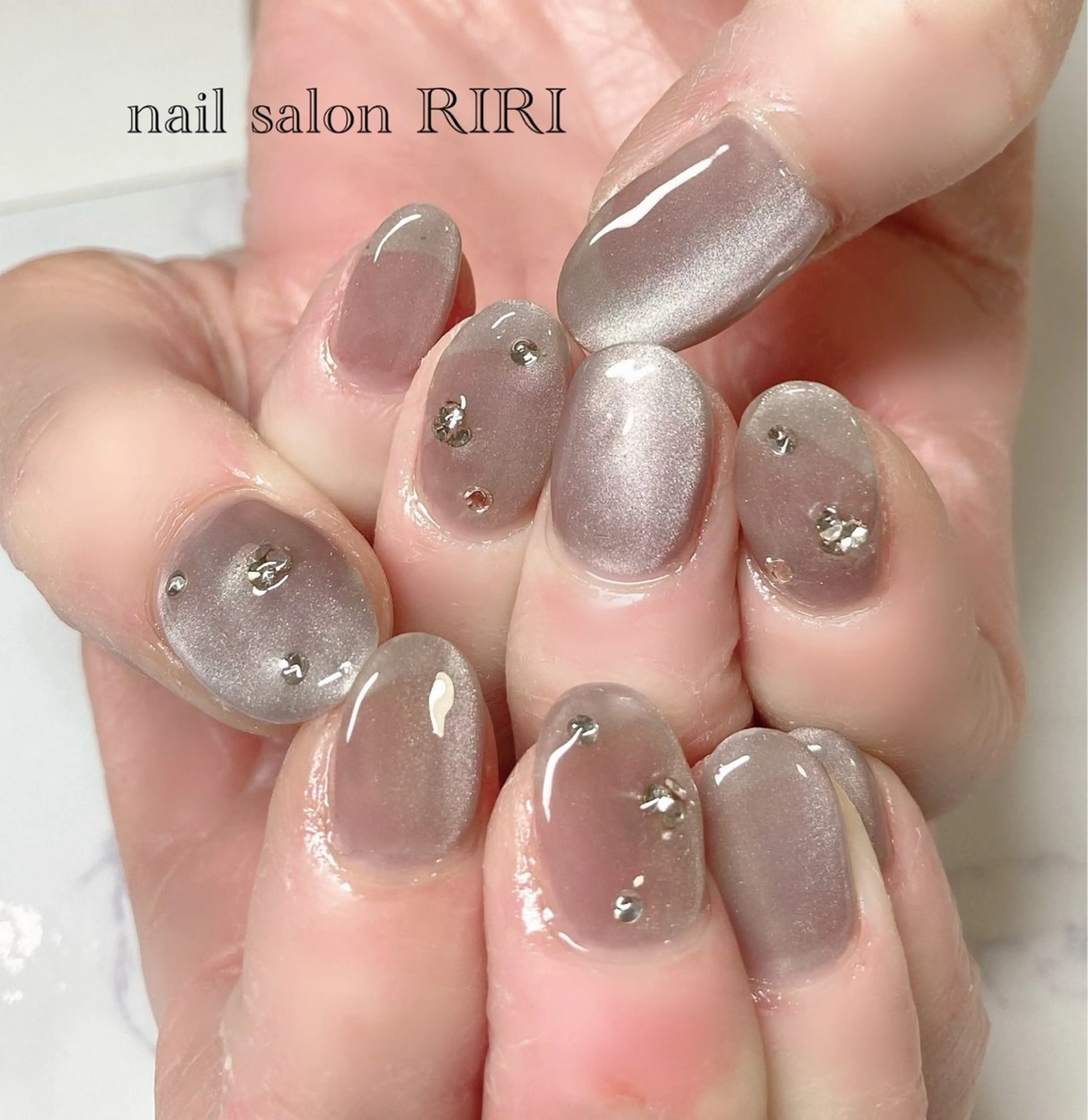 ネイル マグネットネイル private  nail  salon RIRI所属・RIRI リリのネイルデザイン