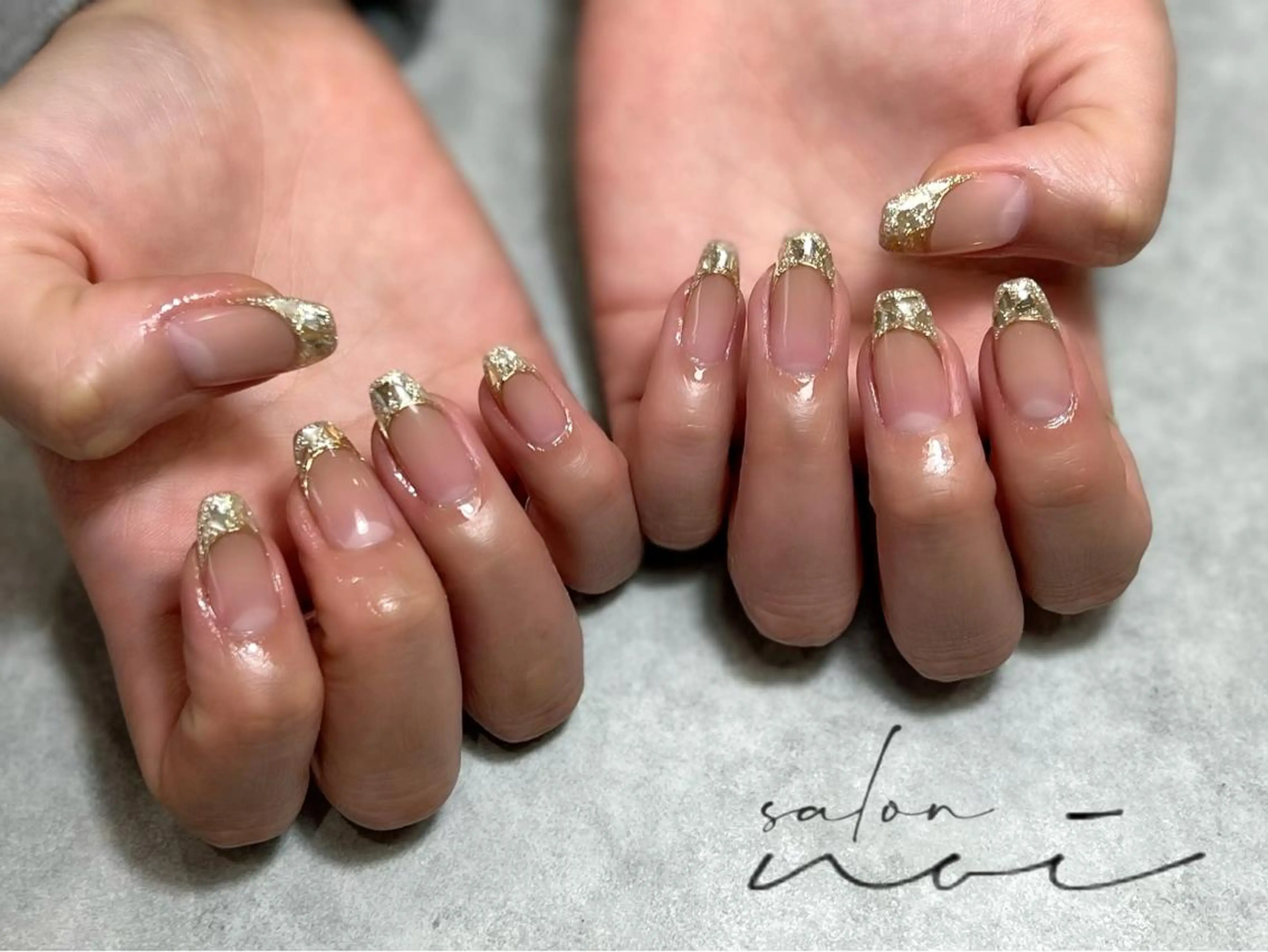 ネイル フレンチネイル ガラスフレンチ salon noi所属・salon noiのネイルデザイン
