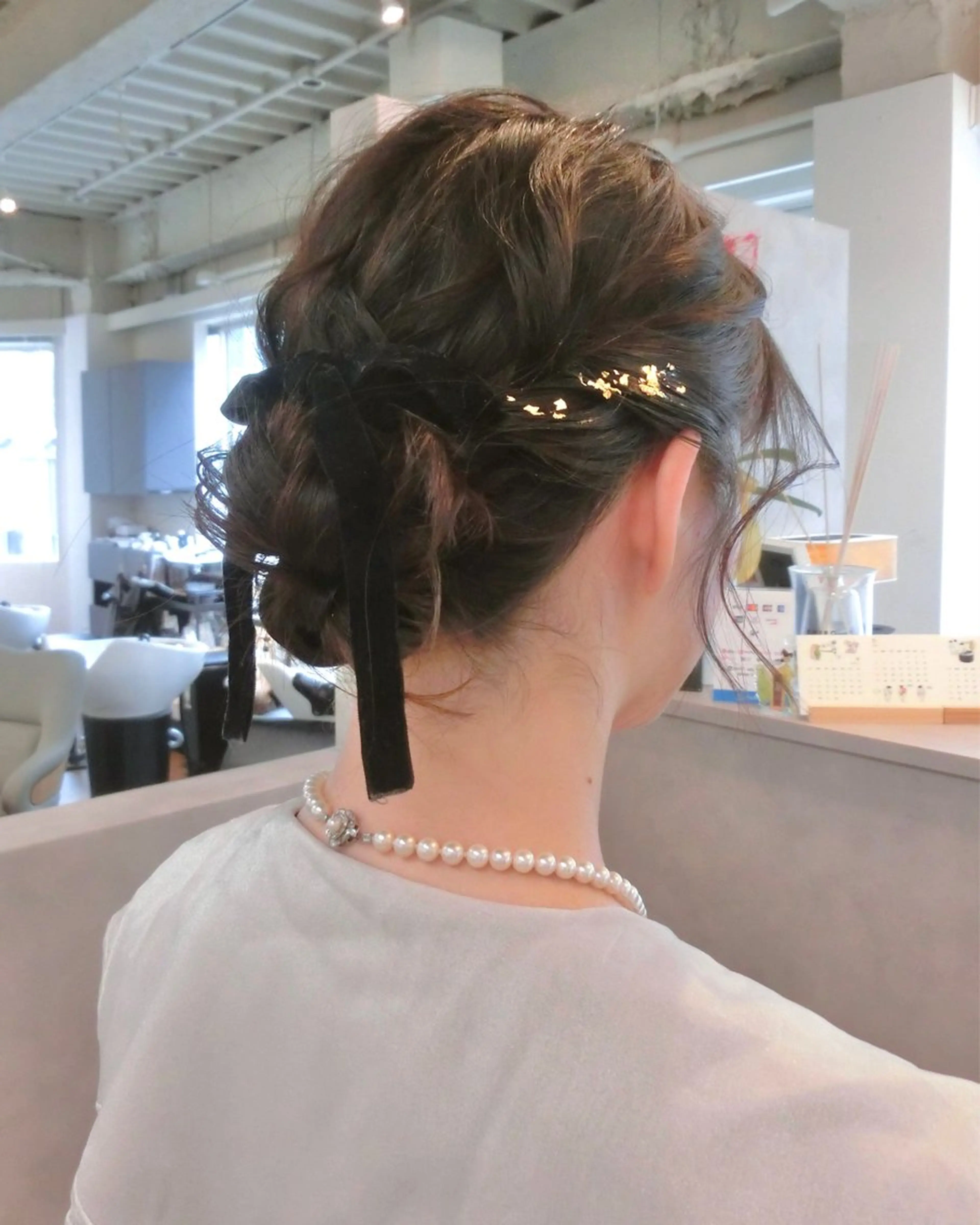 ヘアアレンジ ヘアセット レイヤー/ハイトーン ヒガシサヨのヘアスタイル