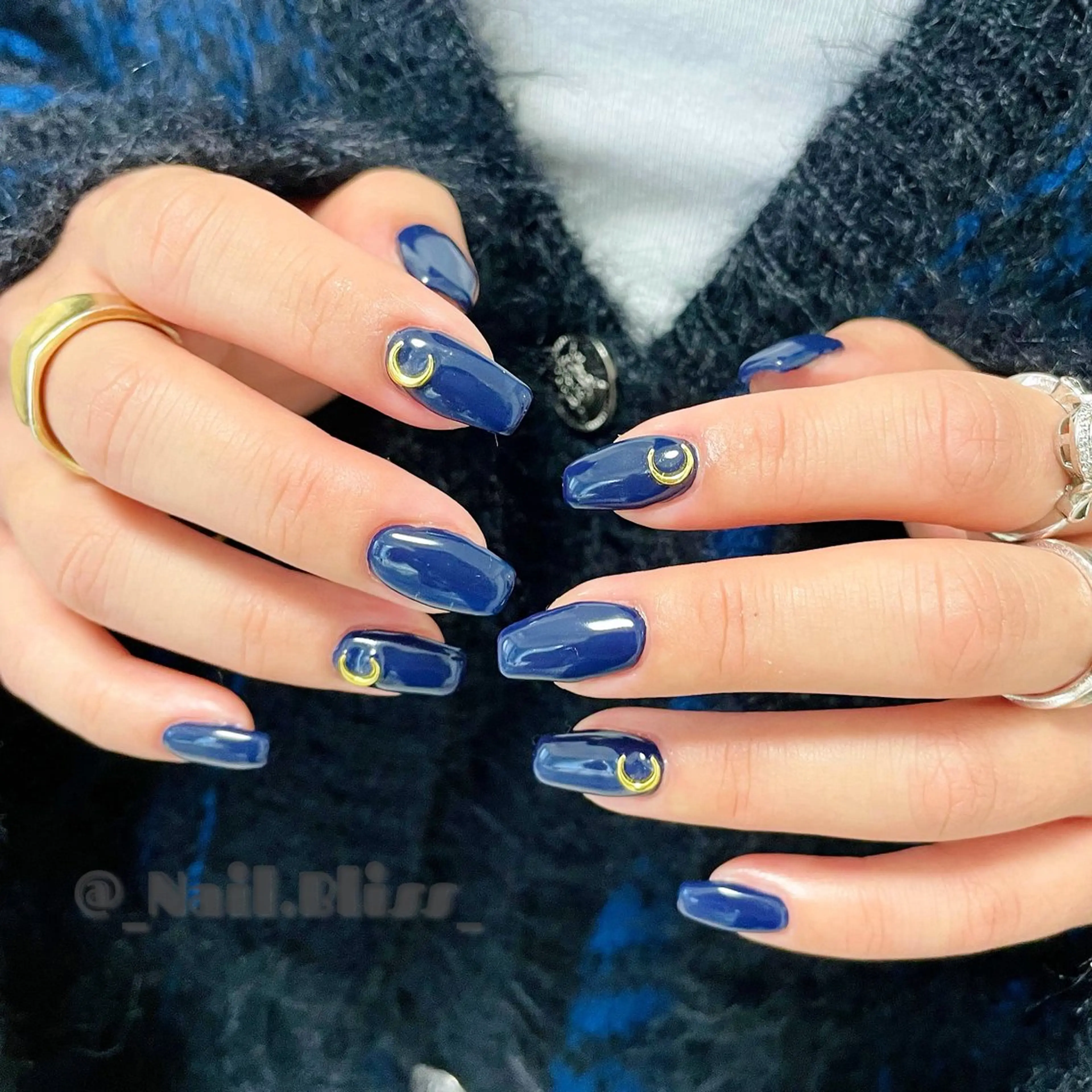 ネイル ネイビー ワンカラーネイル ハンドネイル NAIL BLISSのネイルデザイン