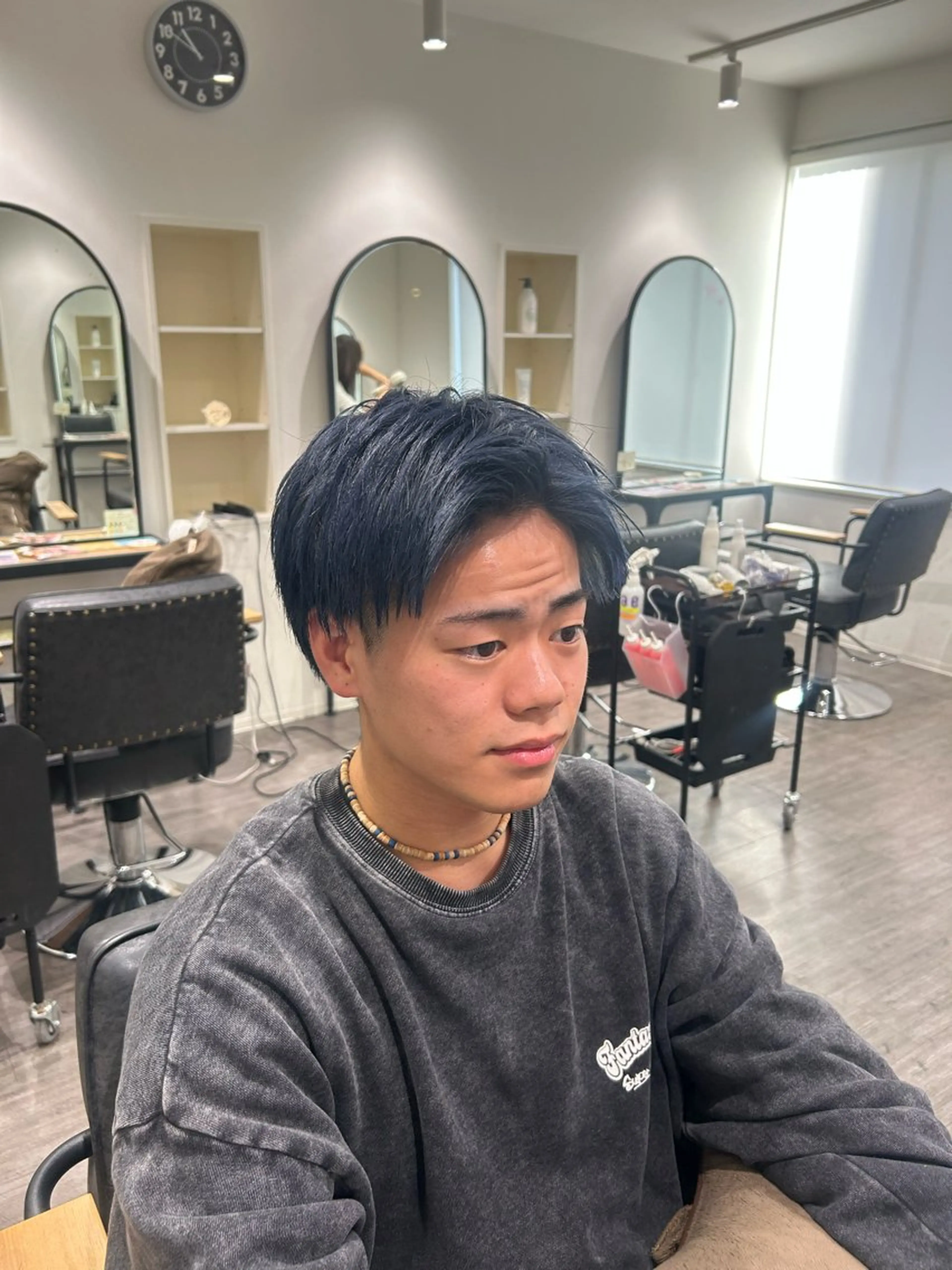 ショート カラー メンズ ブルーカラー ネイビーカラー カット ヘアカラー トリートメント cocotte 💟草間紫音💟のヘアスタイル