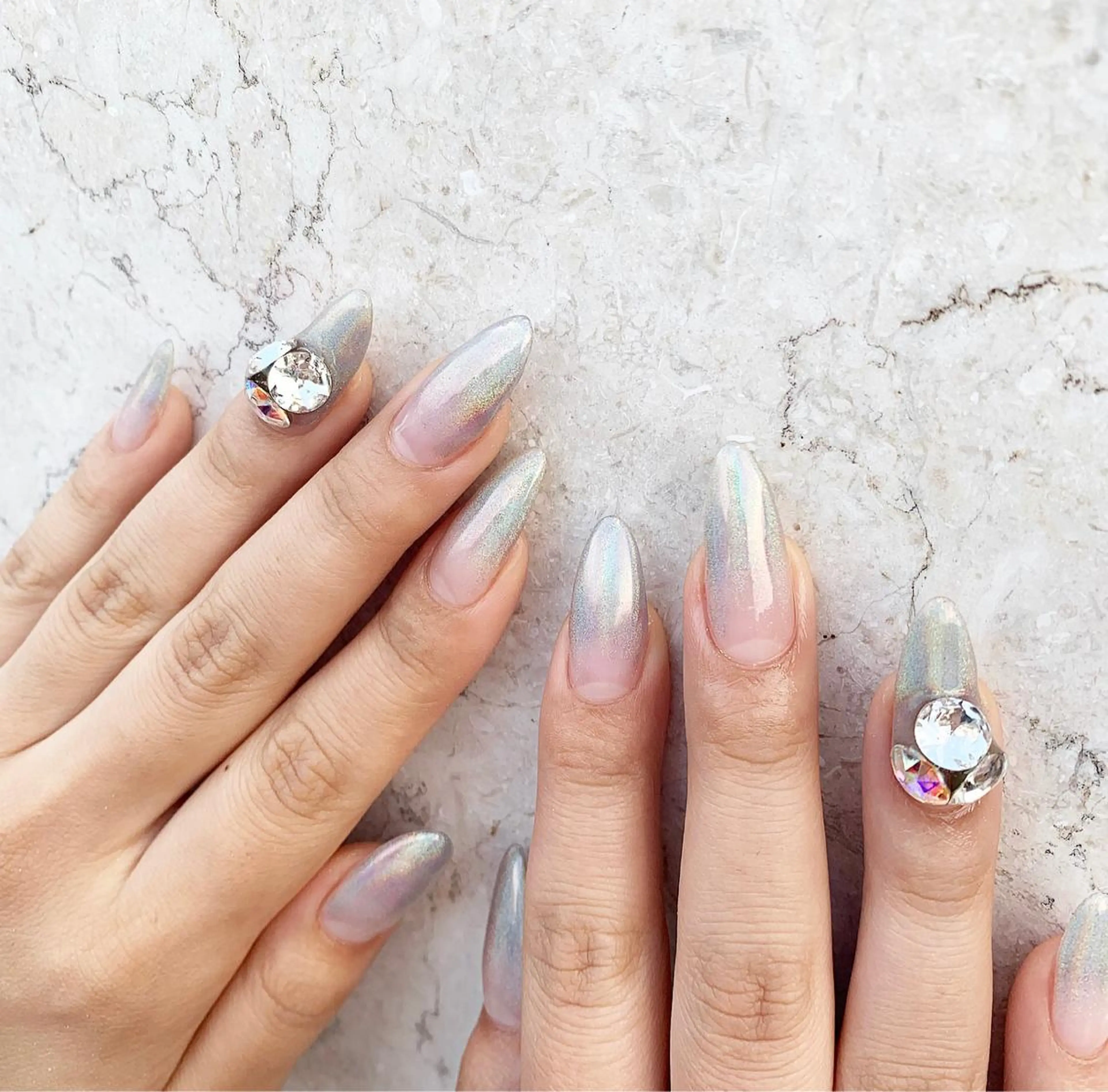 ネイル グラデーション ハンドネイル 佐藤 穂乃香のネイルデザイン