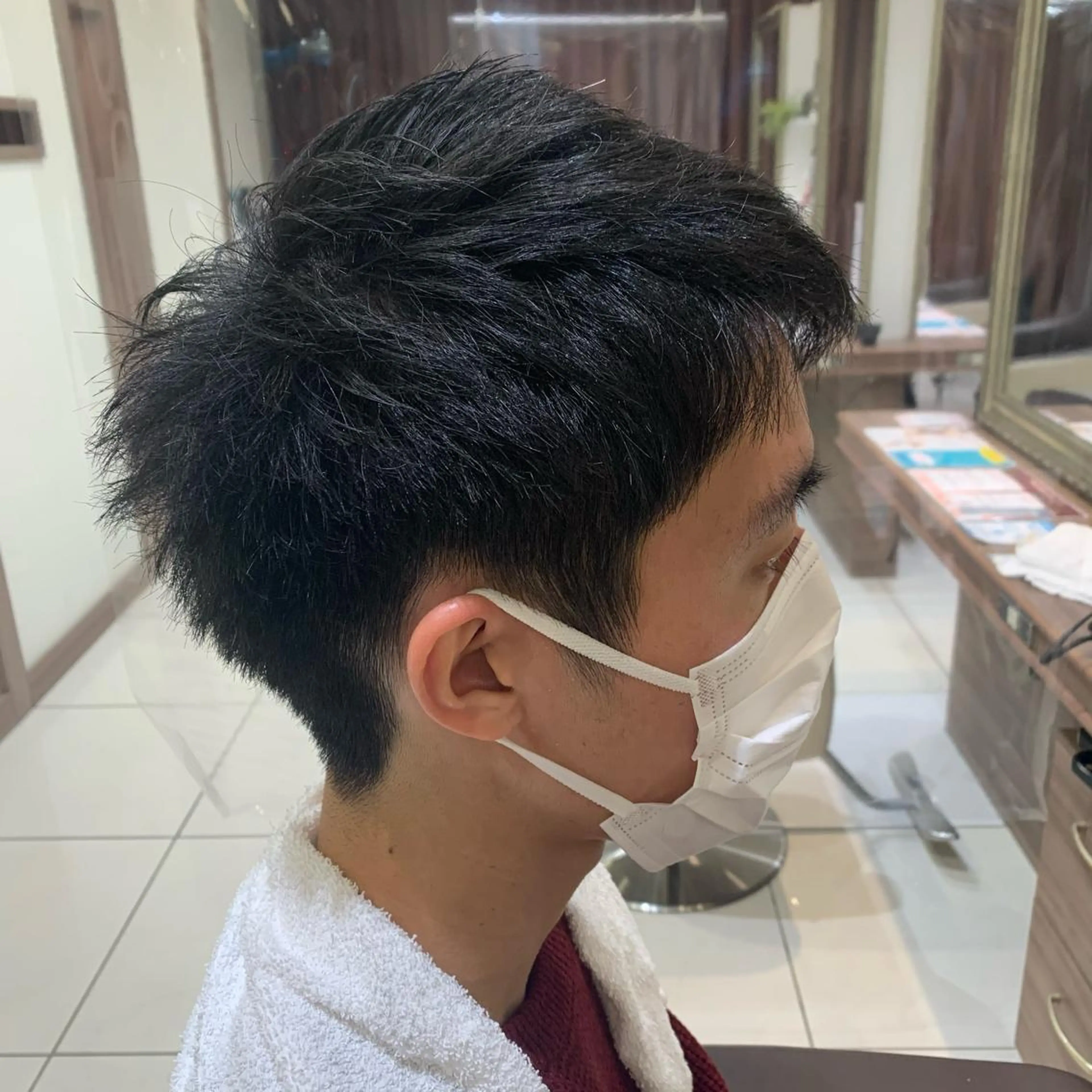 ショート メンズ ナチュラル暖色カラー 🤎 佐藤栞のヘアスタイル