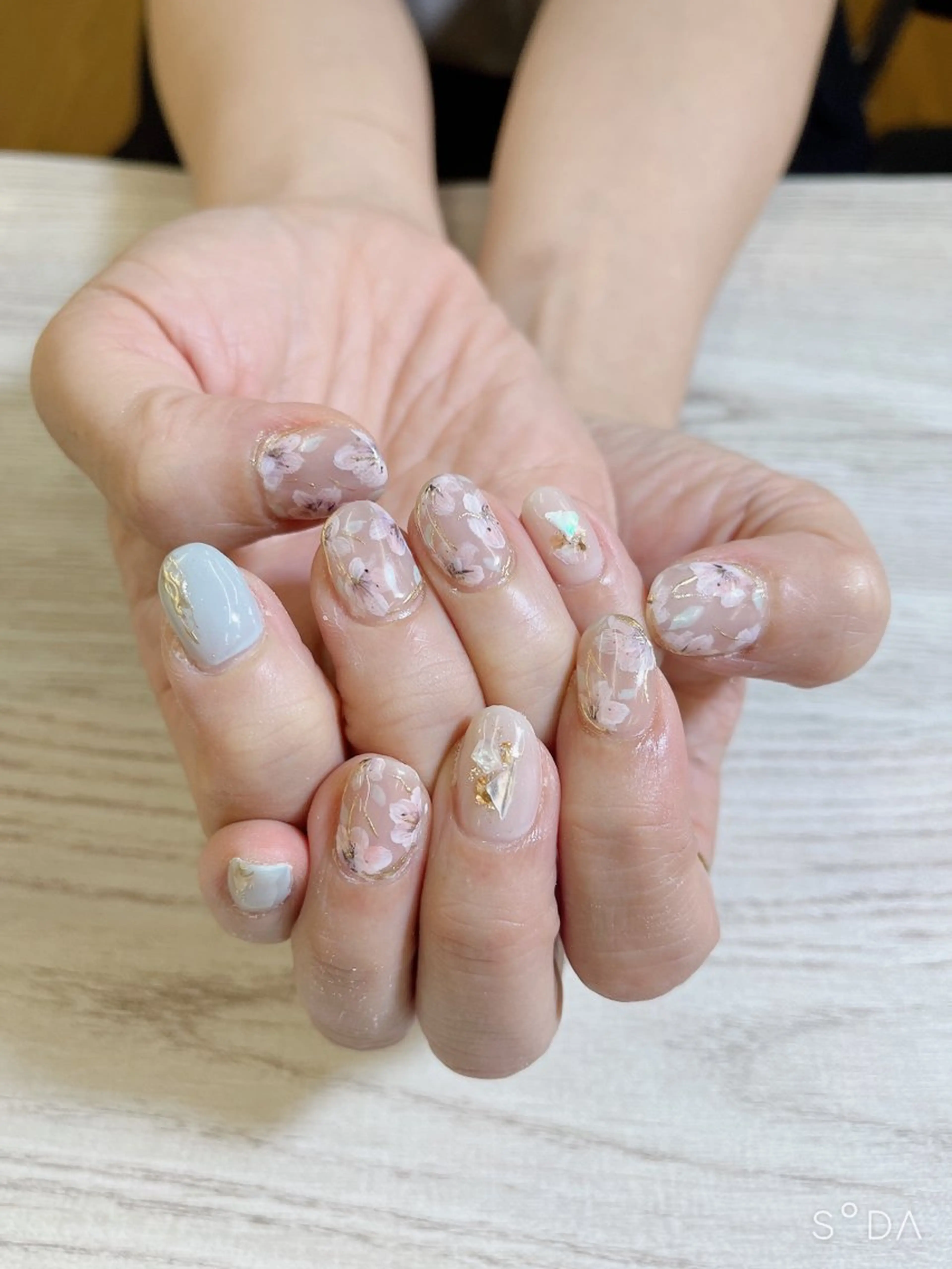 ネイル Ailes mayumiのネイルデザイン