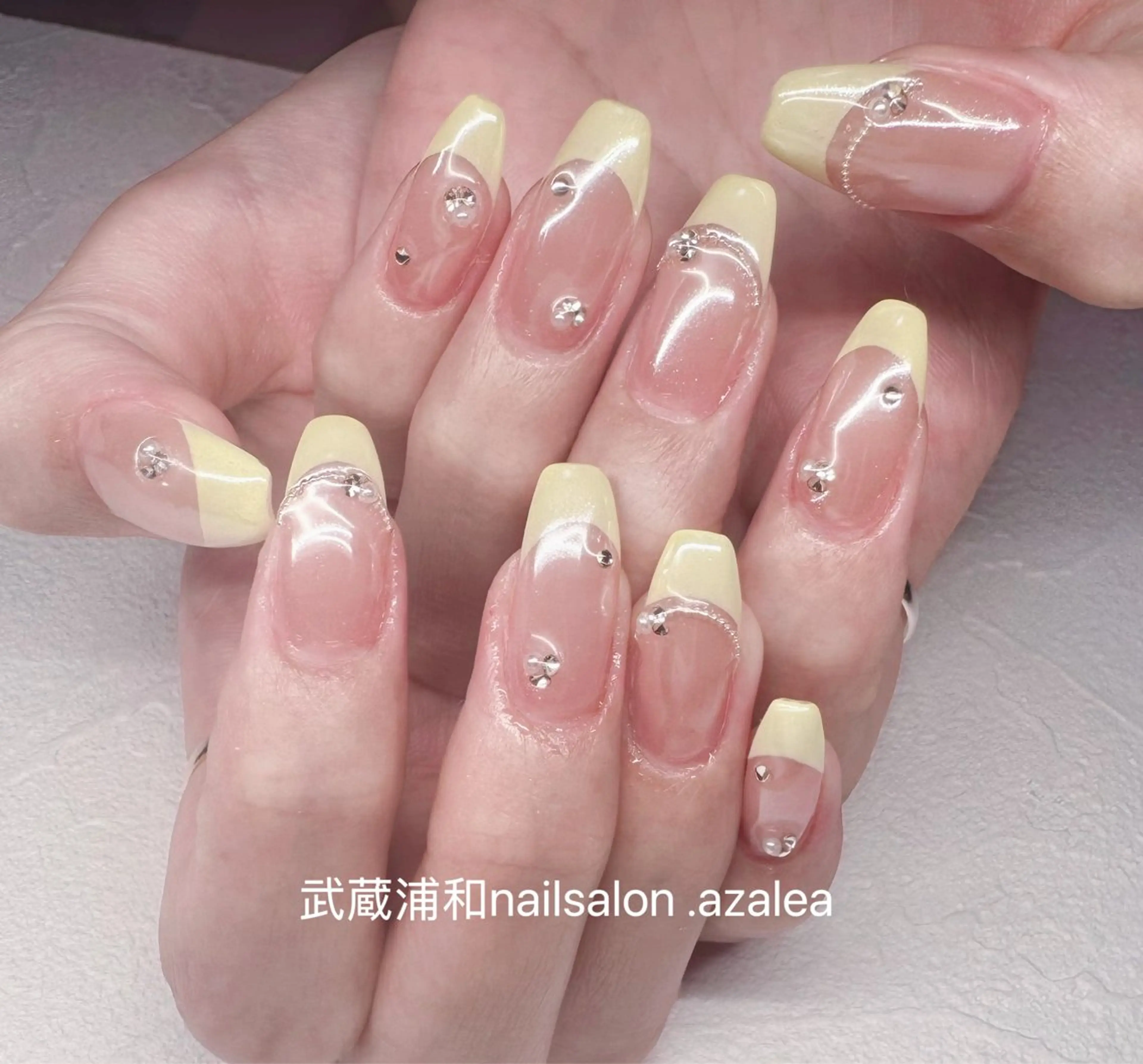 ネイル ハンドネイル R inのネイルデザイン