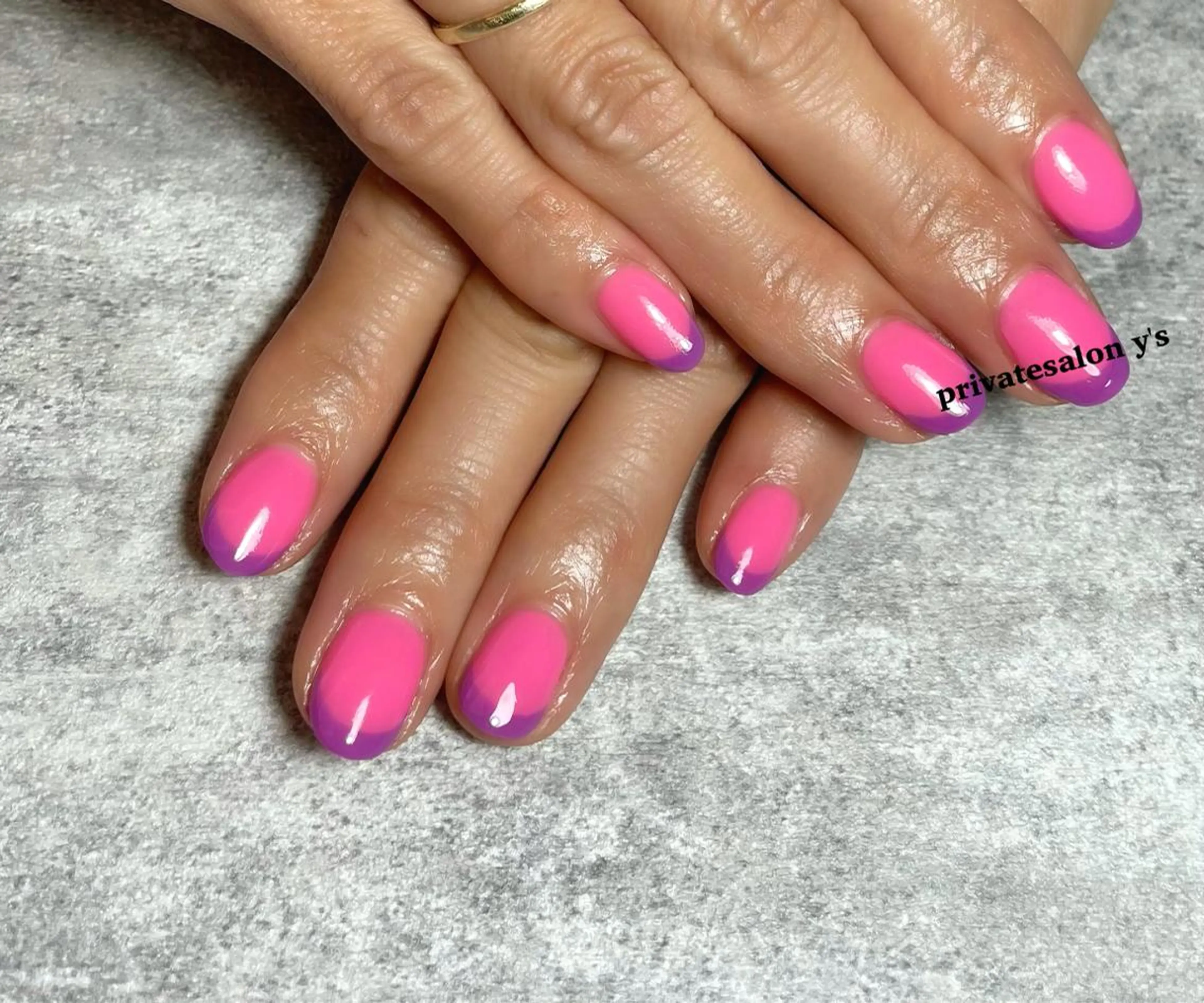 ネイル y' sのネイルデザイン