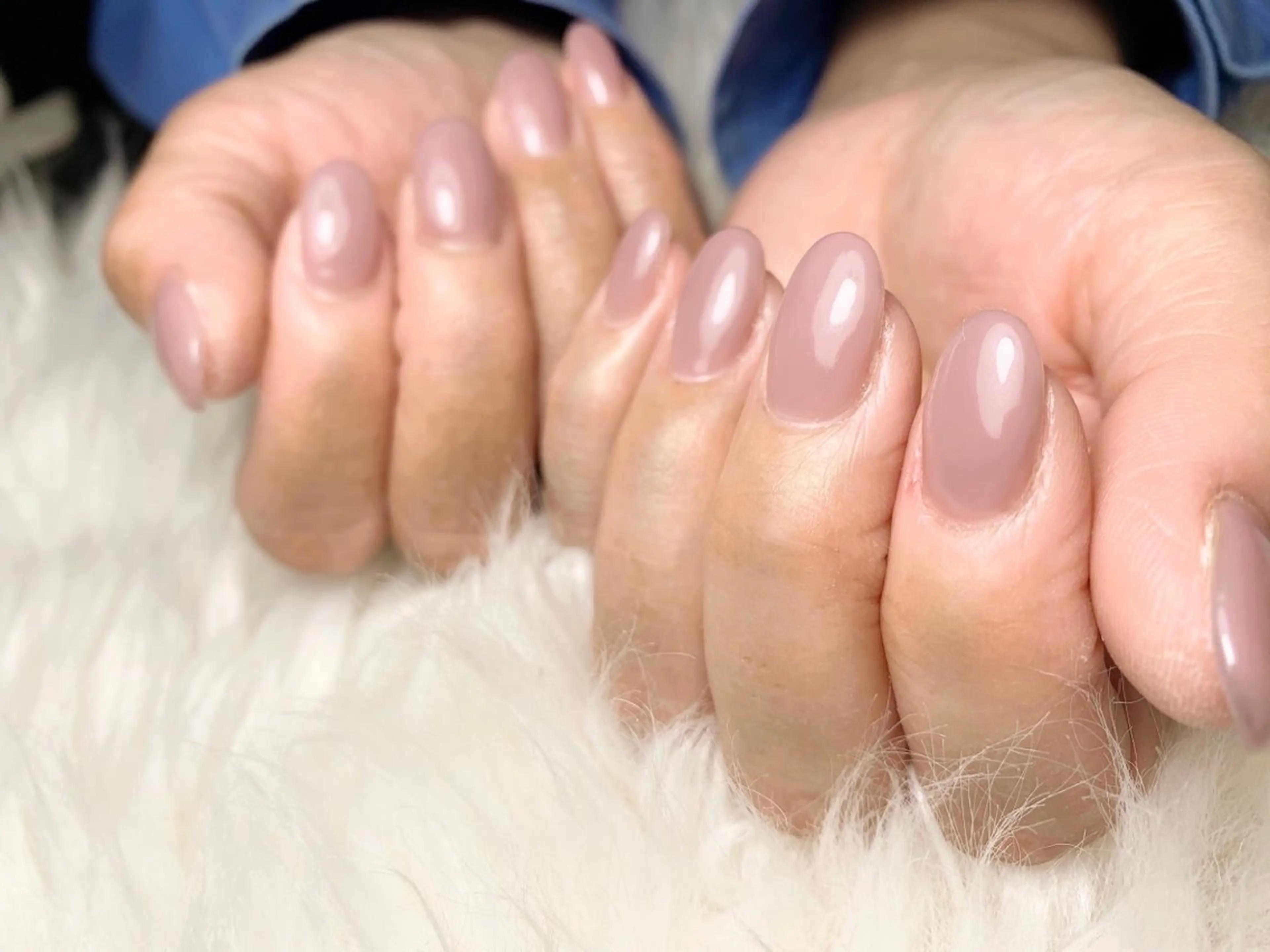 ネイル ハンドネイル 深爪矯正・自爪育成 ネイルサロンアモここのネイルデザイン