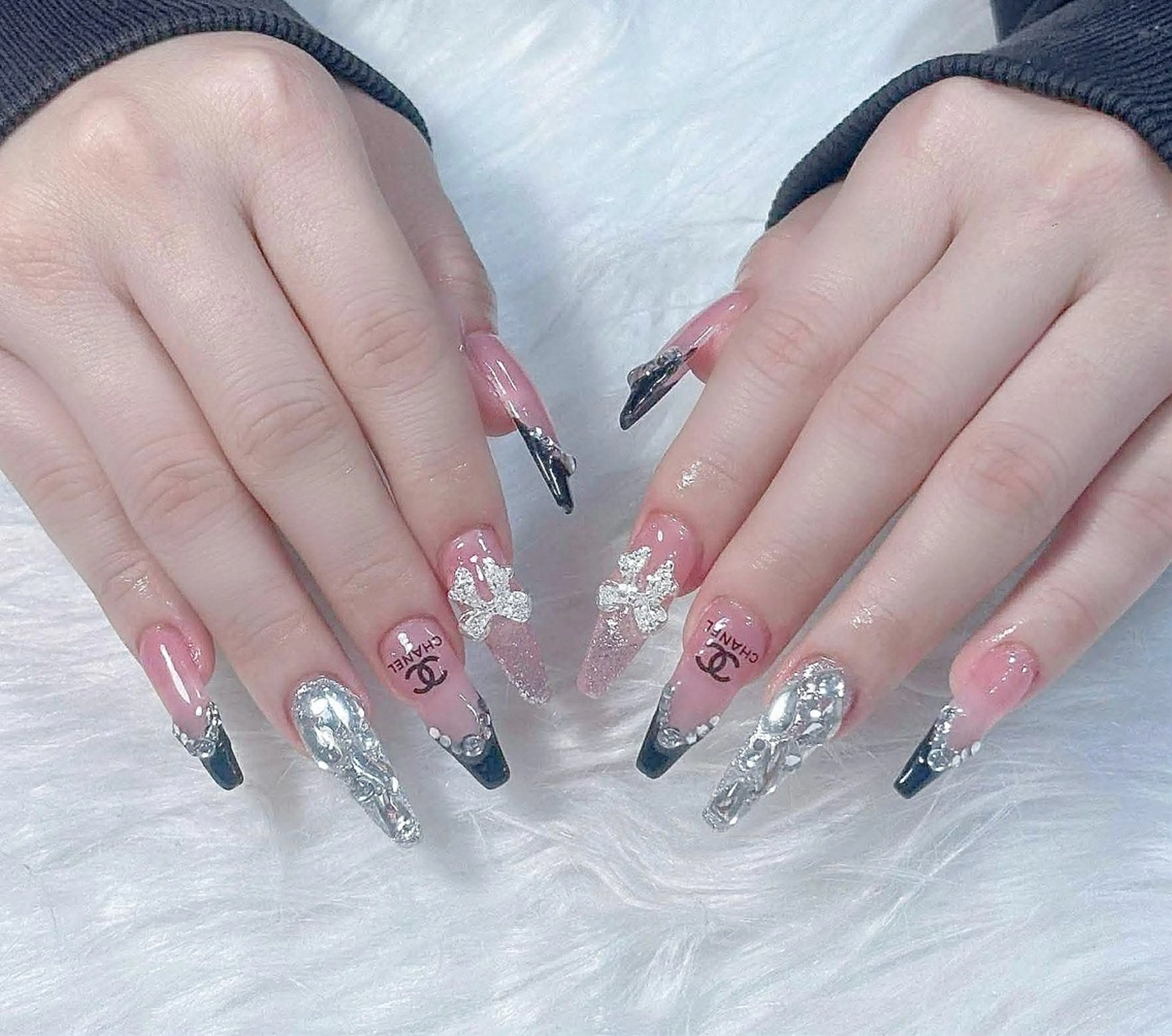 ネイル YUKI NAIL 大国町店のネイルデザイン