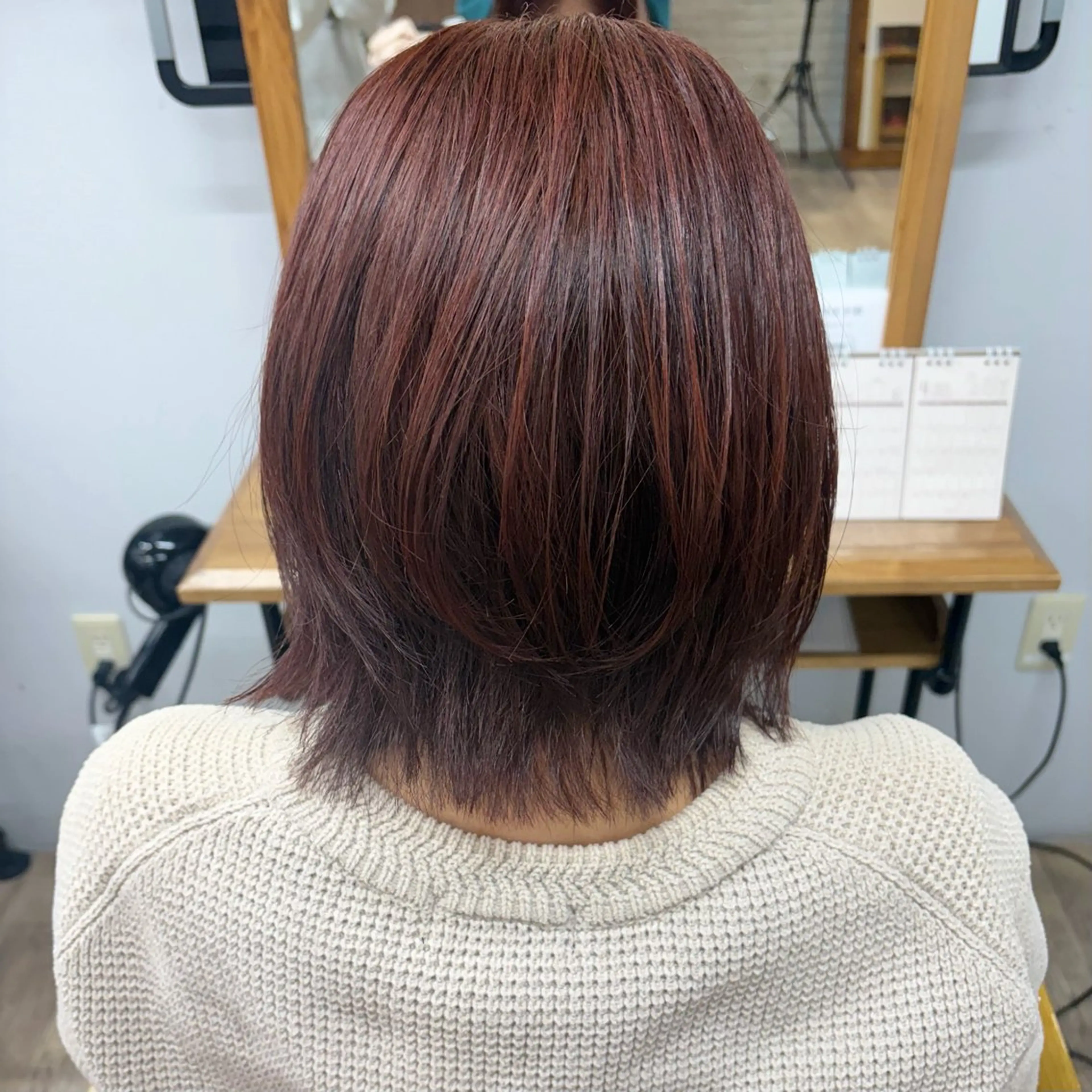 ミディアム 小谷野 七海🐬のヘアスタイル