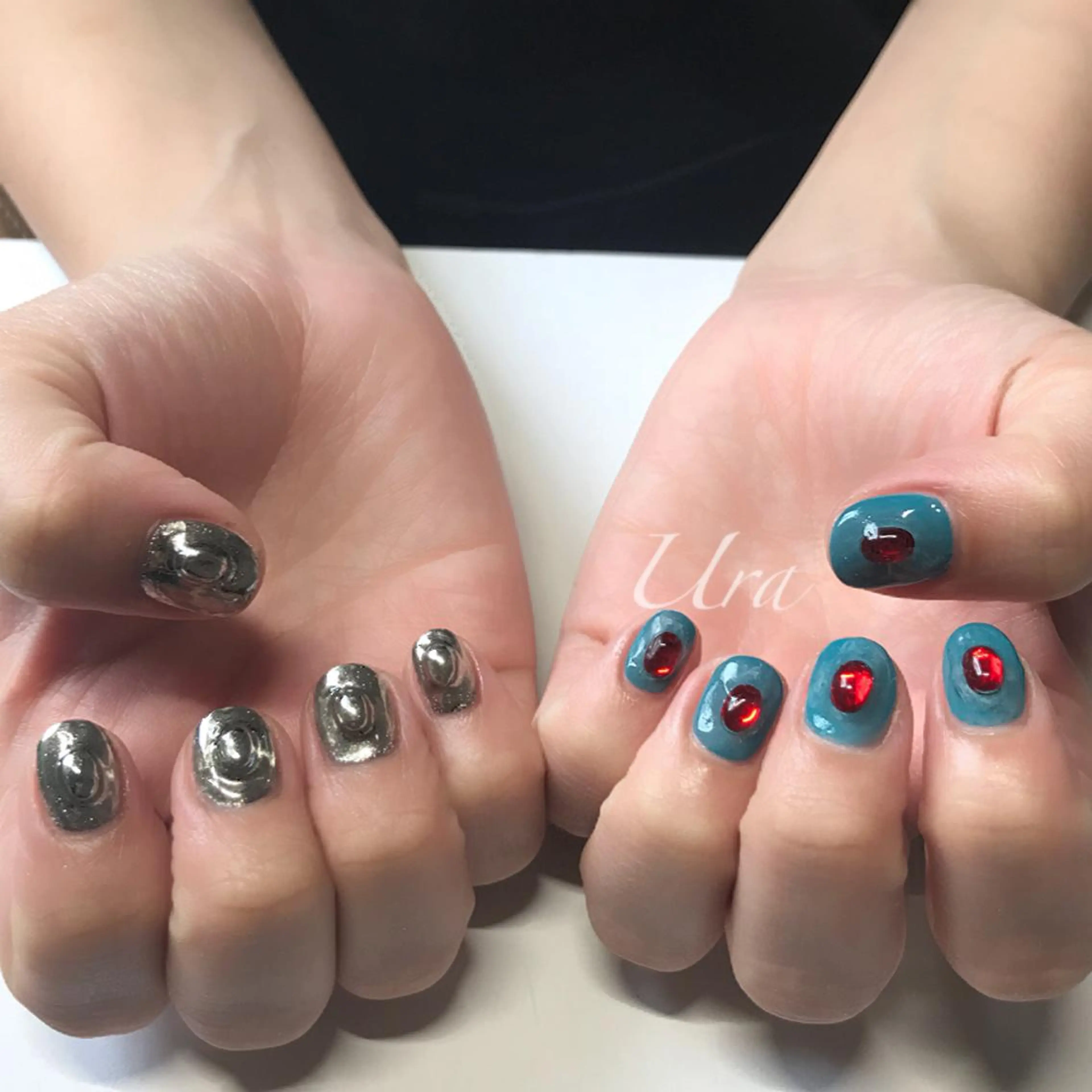 ネイル UrakoNail 《nail》のネイルデザイン