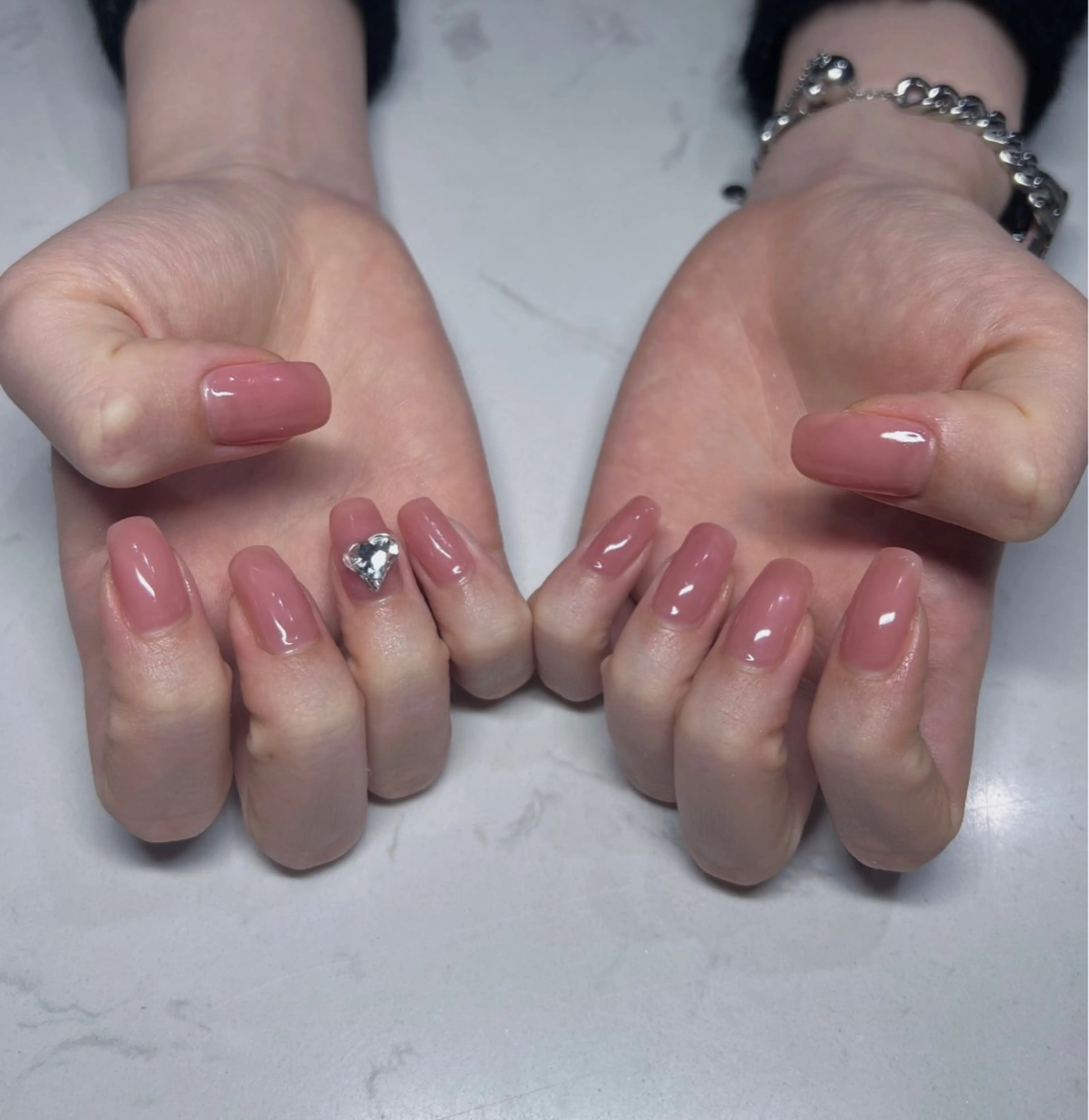 ネイル ハンドネイル フットネイル Yudia Minoriのネイルデザイン