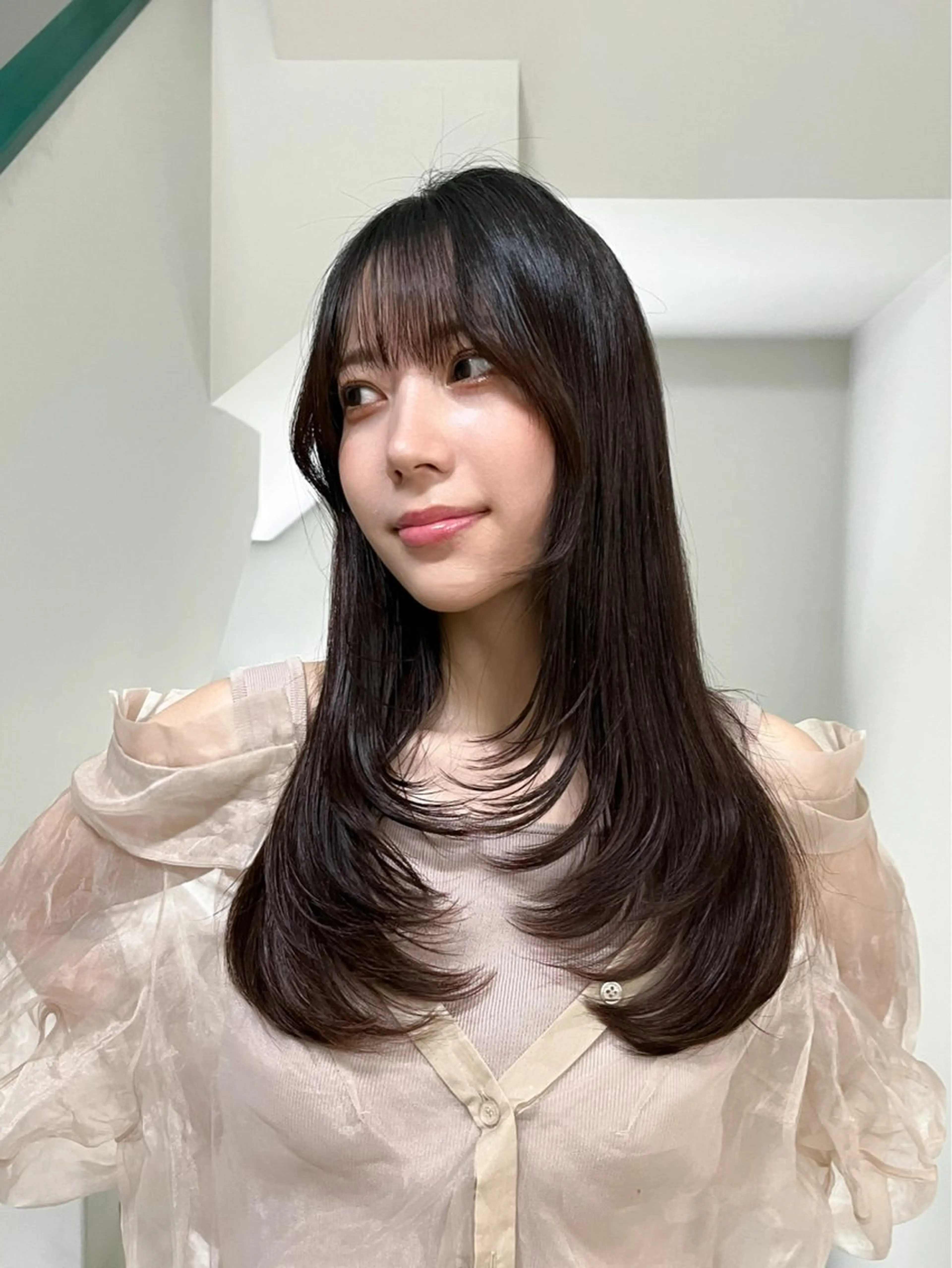 ロング レイヤーカット カット ヘアカラー トリートメント COVO所属・髪質改善/韓国ヘア yunaのヘアスタイル
