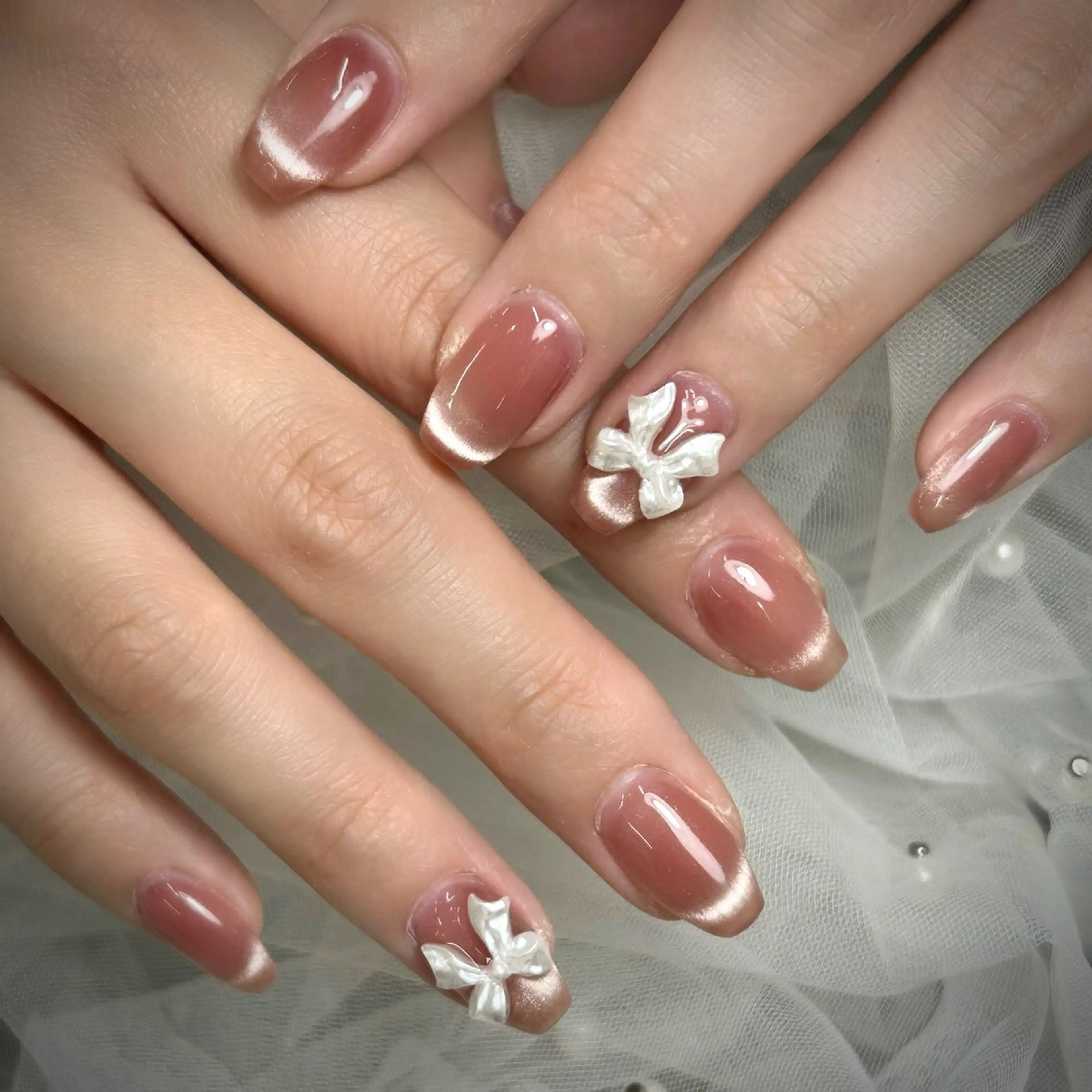 ネイル フレンチネイル マグネットネイル マグネットフレンチ ワンカラーネイル ハンドネイル ANNE綾瀬店 eriのネイルデザイン