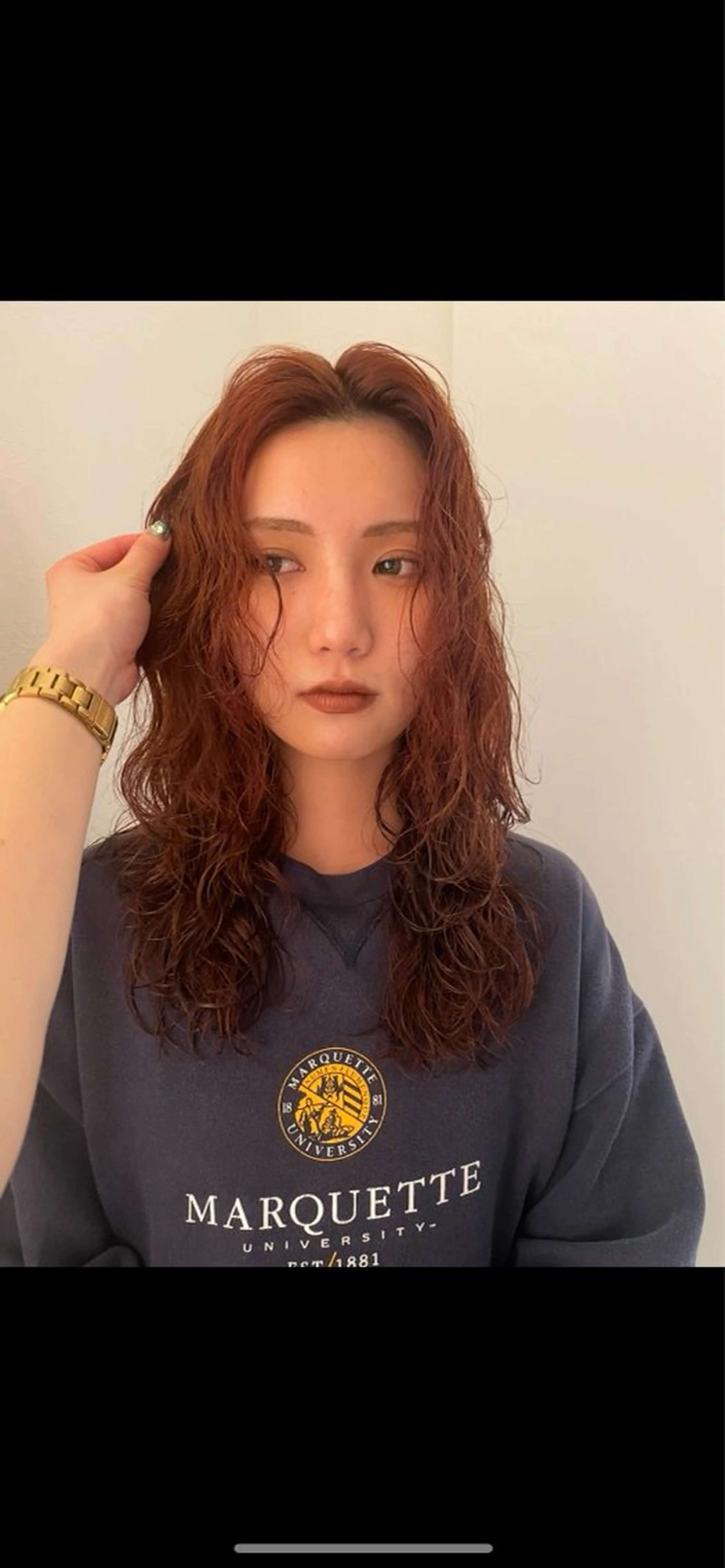 ロング 朝倉 まほろのヘアスタイル