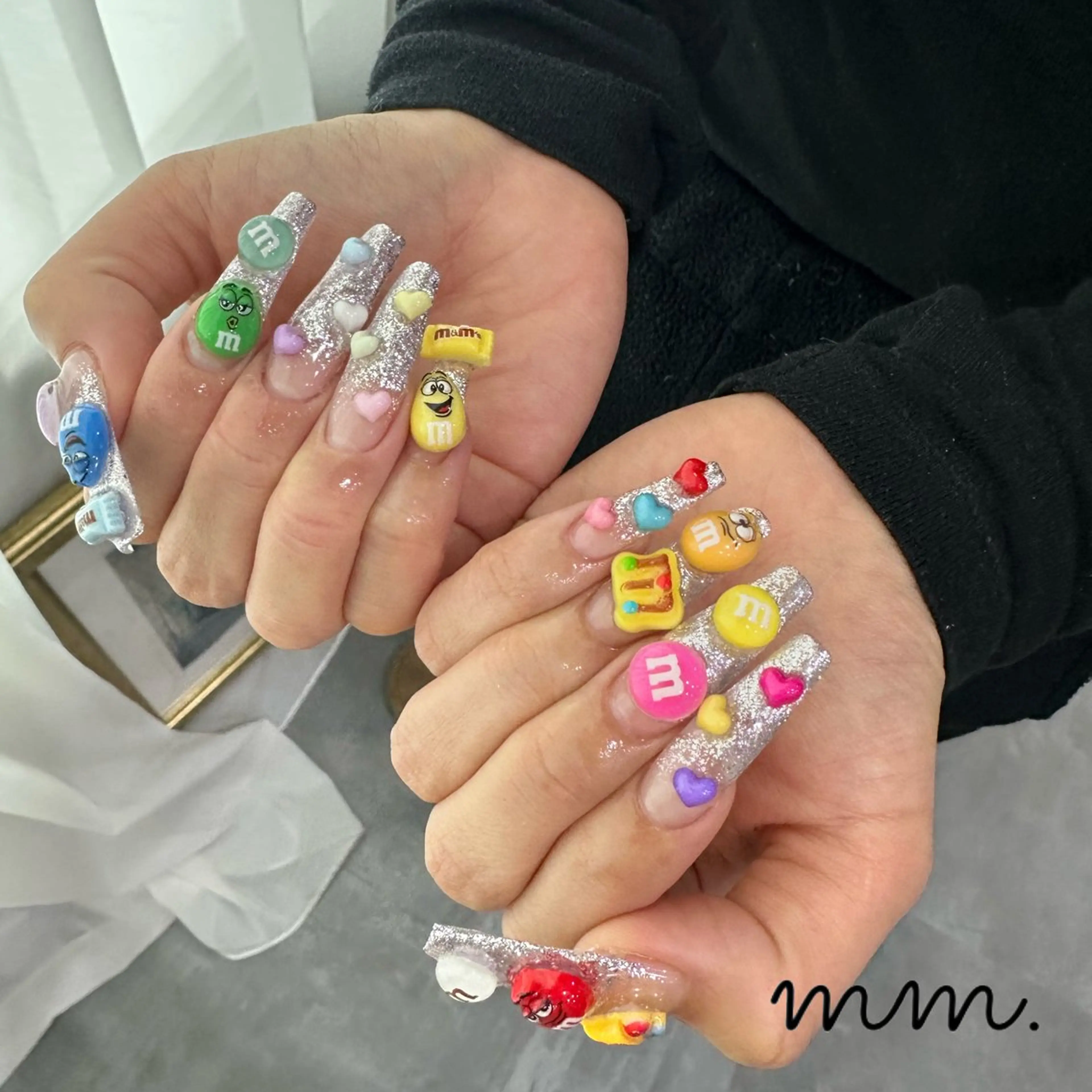 ネイル ハンドネイル 🩷🩵mm.大宮 Riyo🧸🩵🩷のネイルデザイン